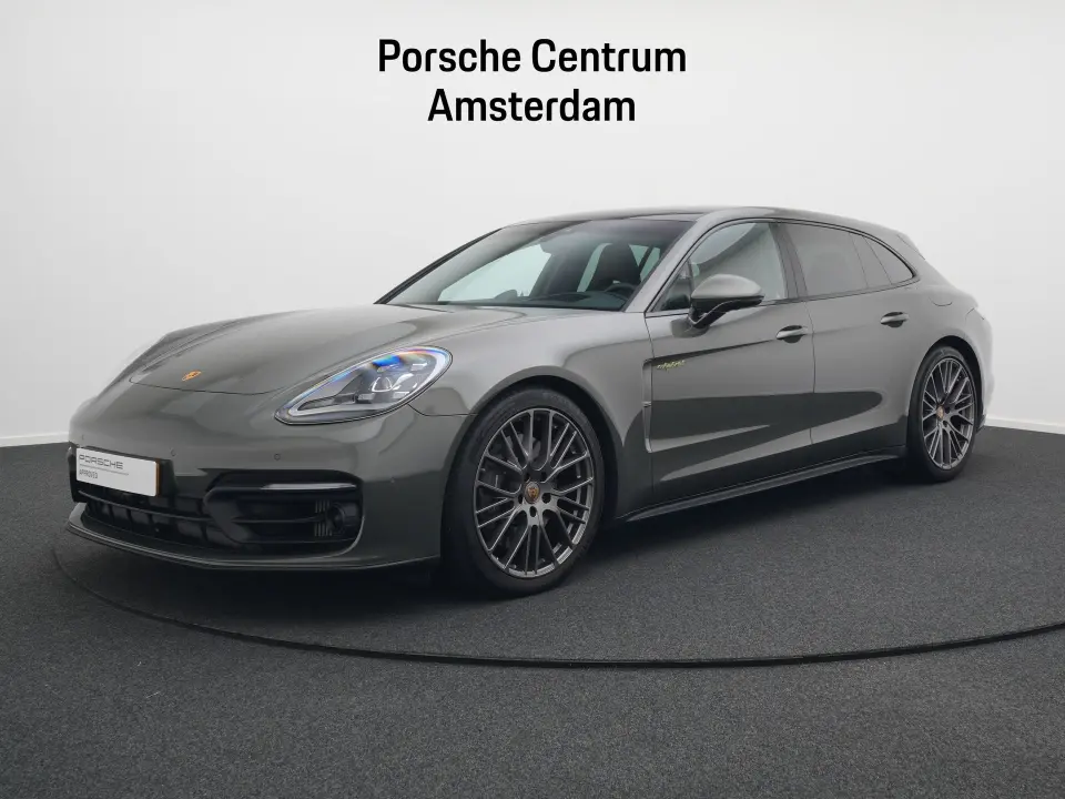 Porsche Panamera 4 E-Hybrid Sport Turismo Platinum Edition