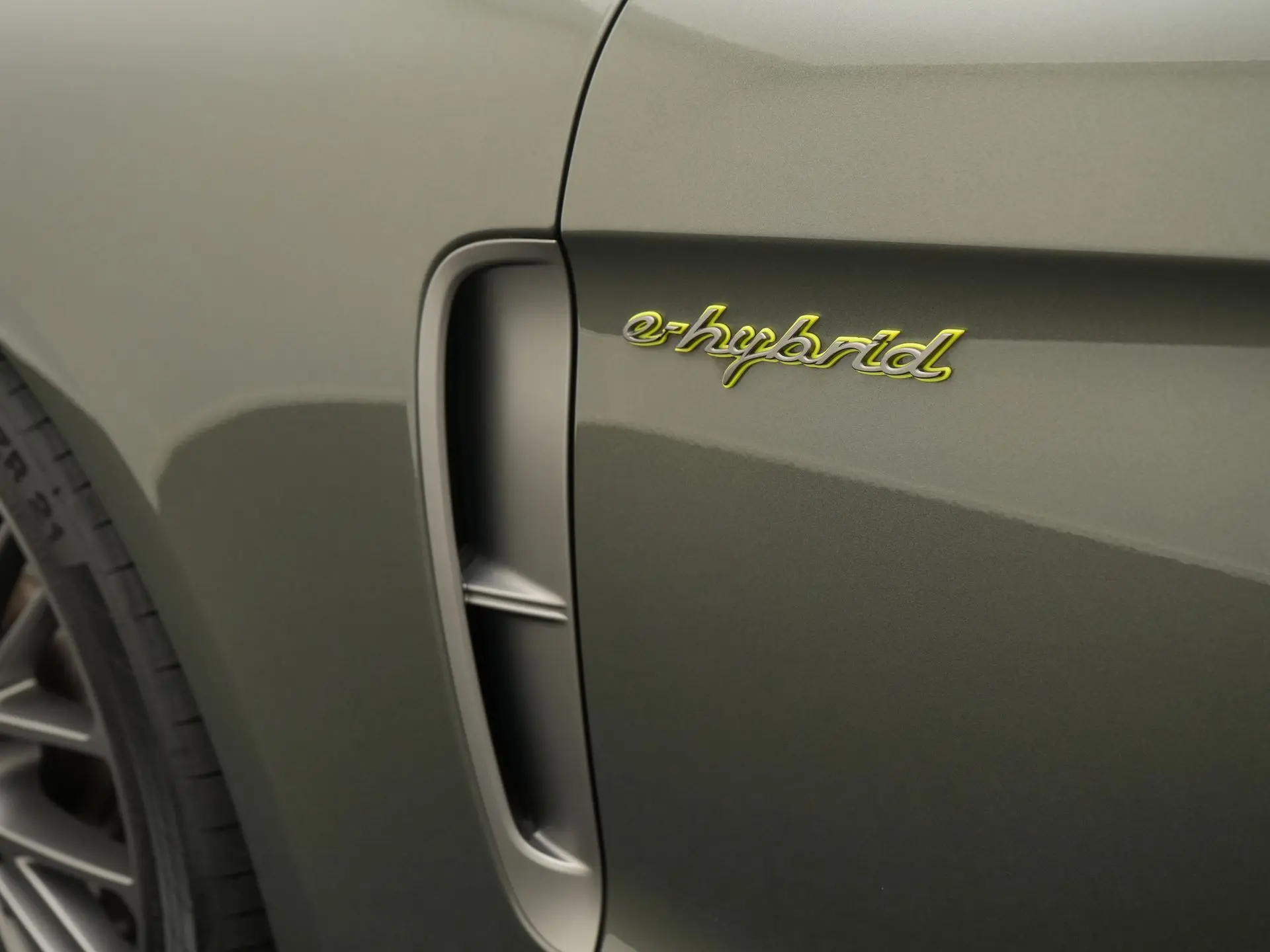 Panamera 4 E-Hybrid Sport Turismo Platinum Edition