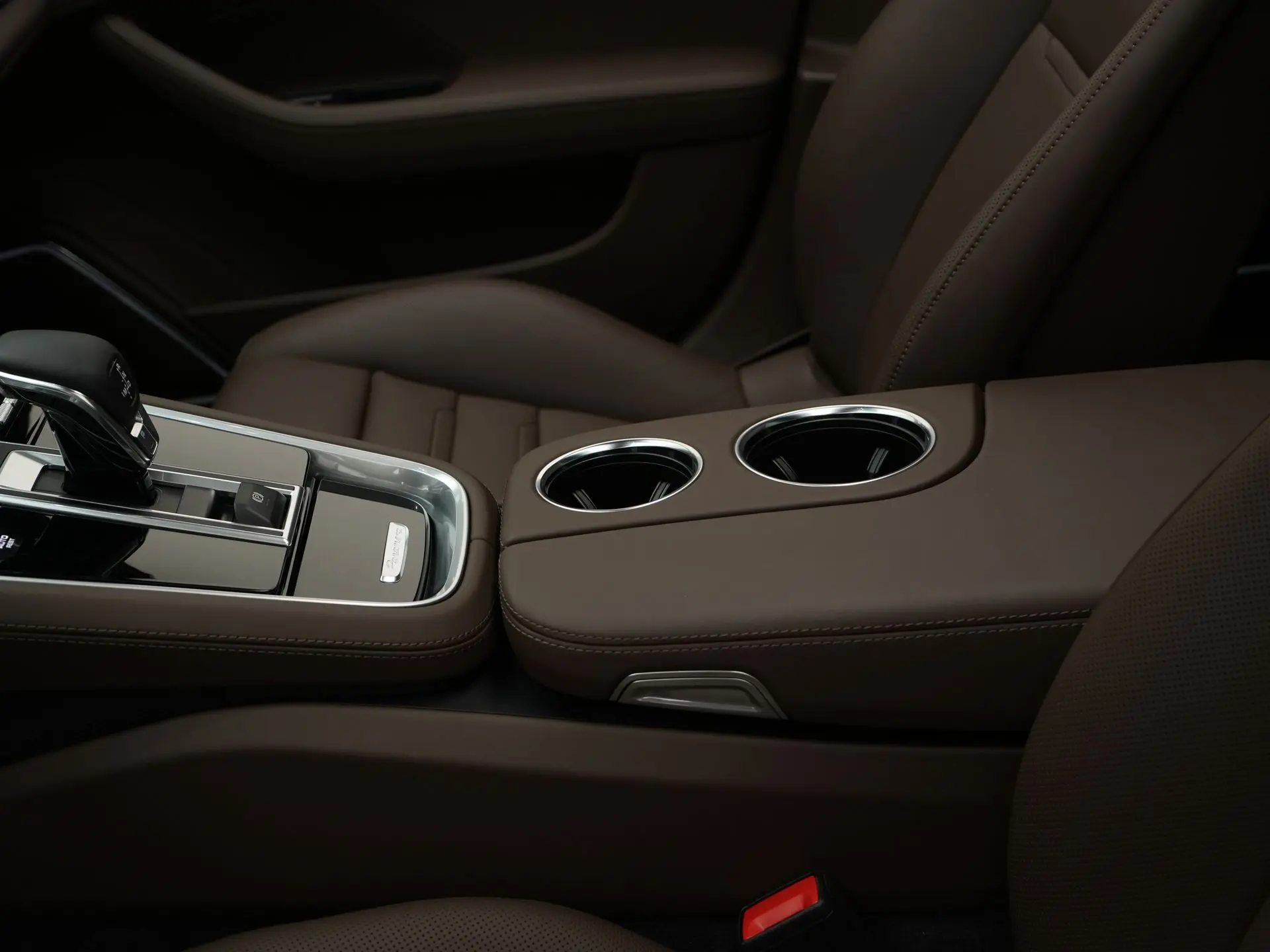 Panamera 4 E-Hybrid Sport Turismo Platinum Edition