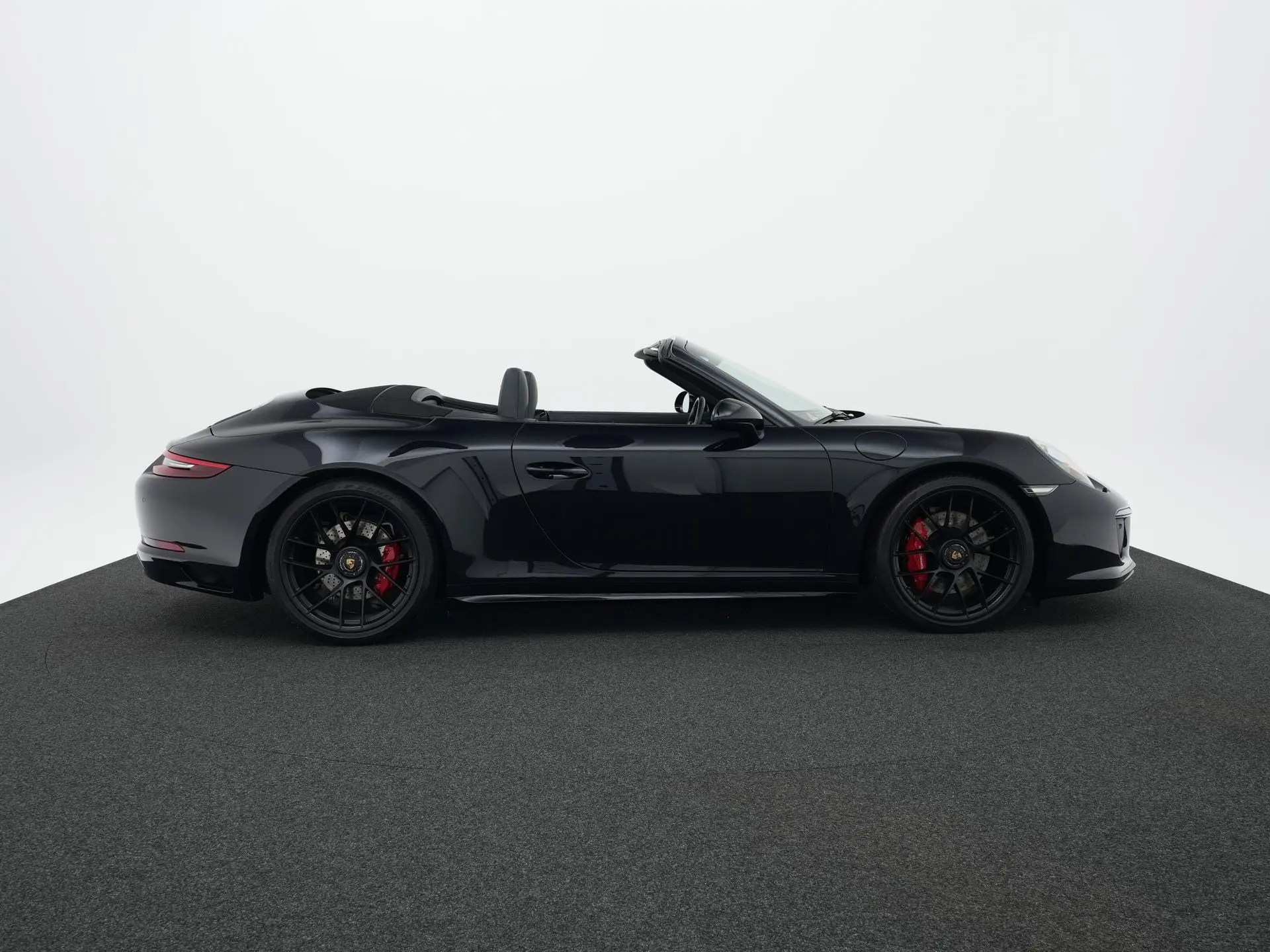 911 Carrera 4 GTS Cabriolet