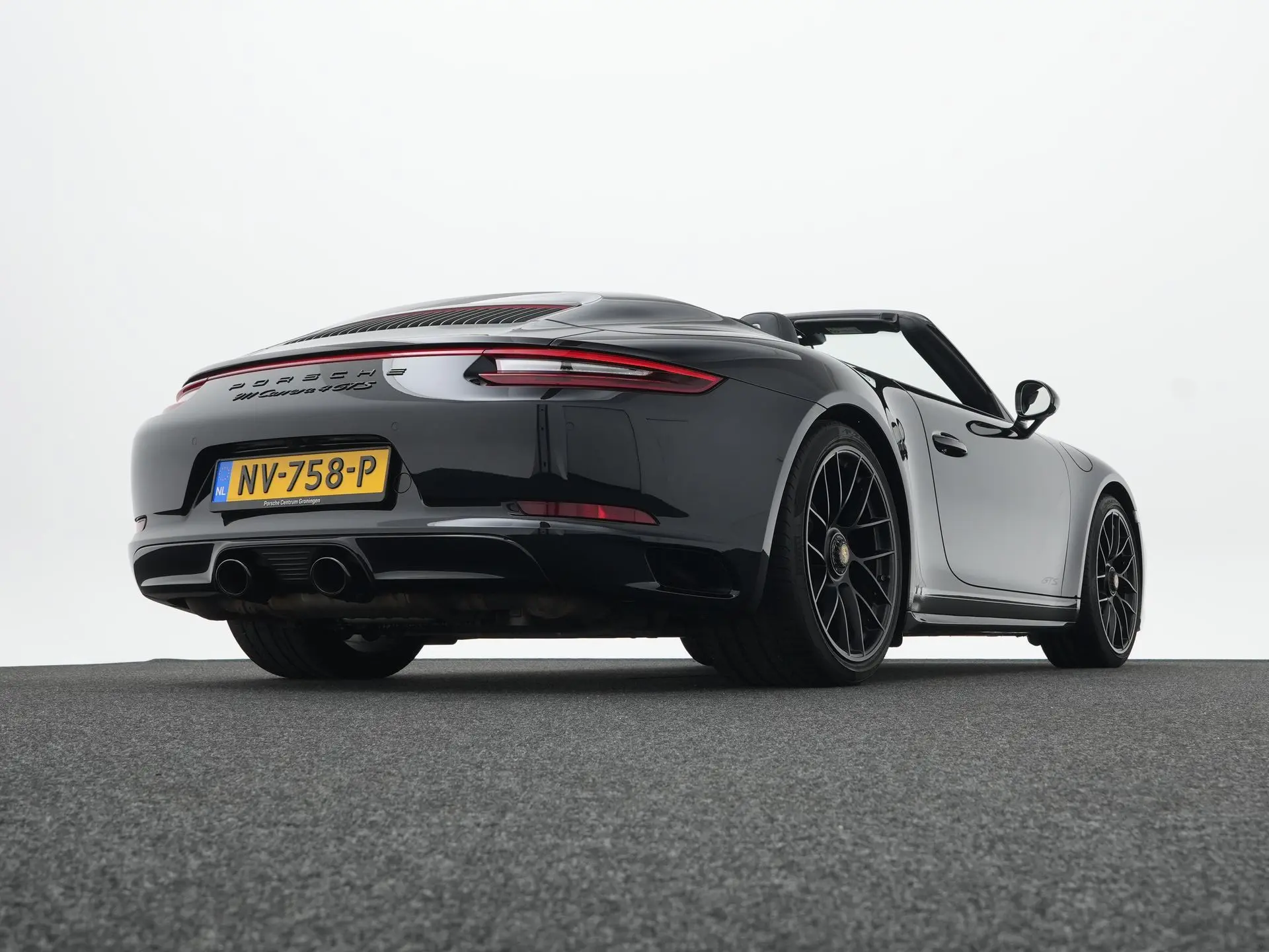 911 Carrera 4 GTS Cabriolet