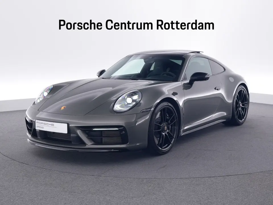 911 Carrera 4 GTS