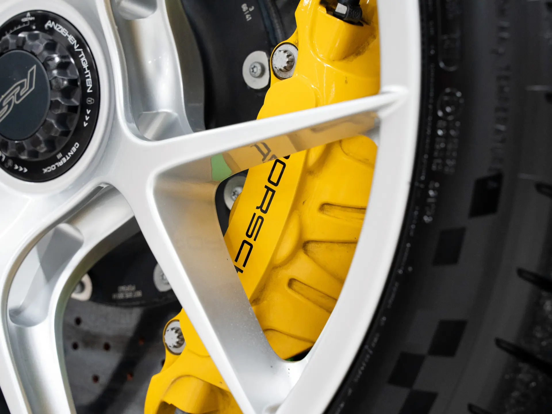 911 GT3 RS Manthey Racing Kit