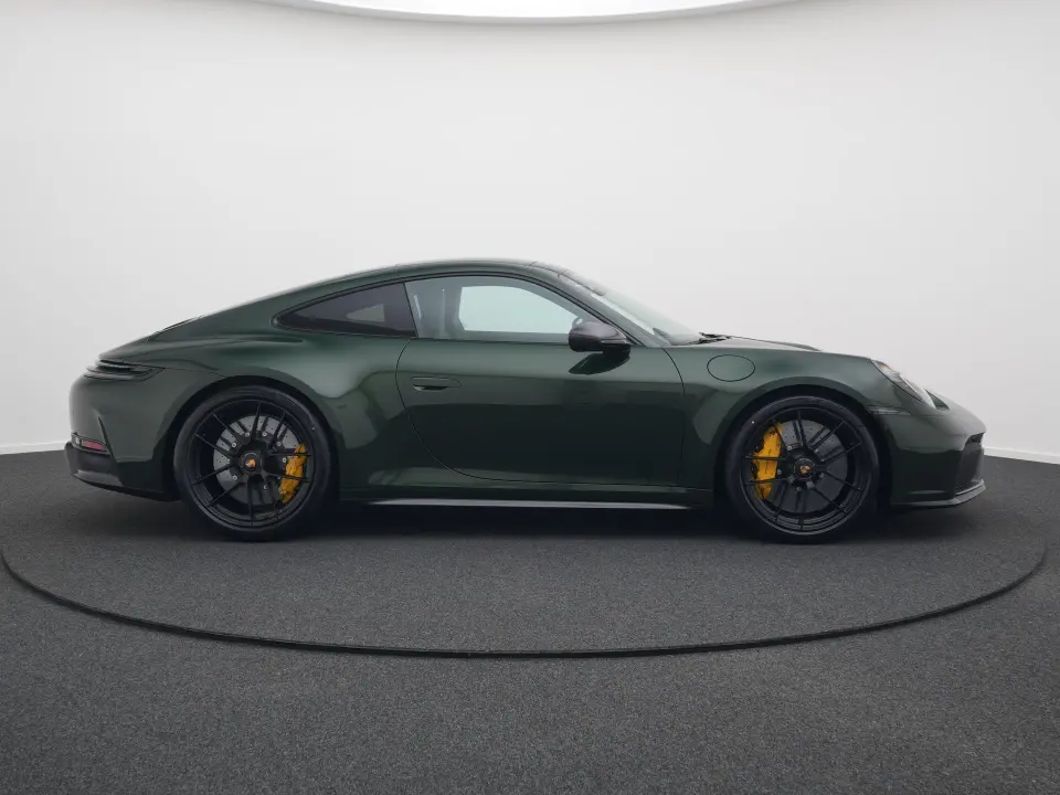911 Carrera 4 GTS