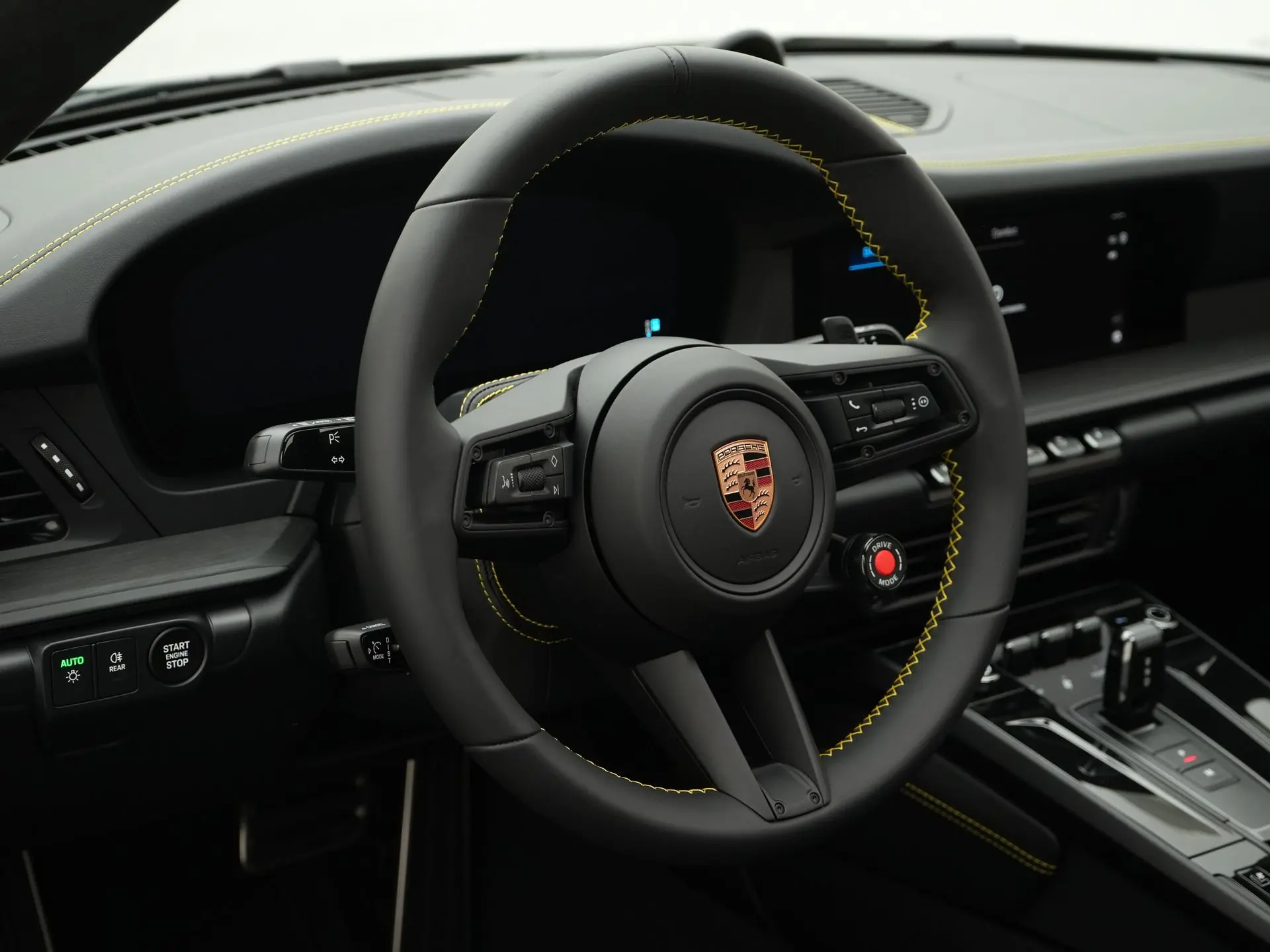 911 Carrera 4 GTS