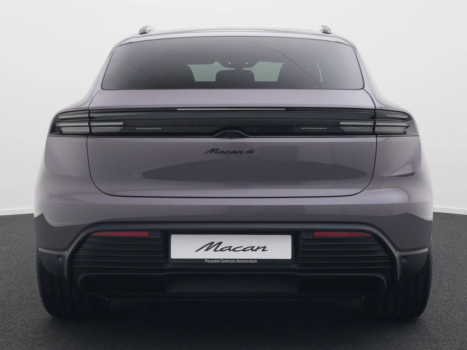 Macan 4