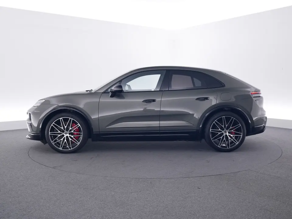 Macan Turbo