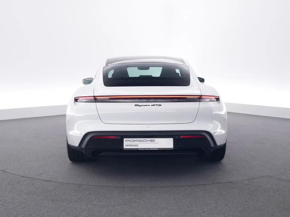 Taycan GTS