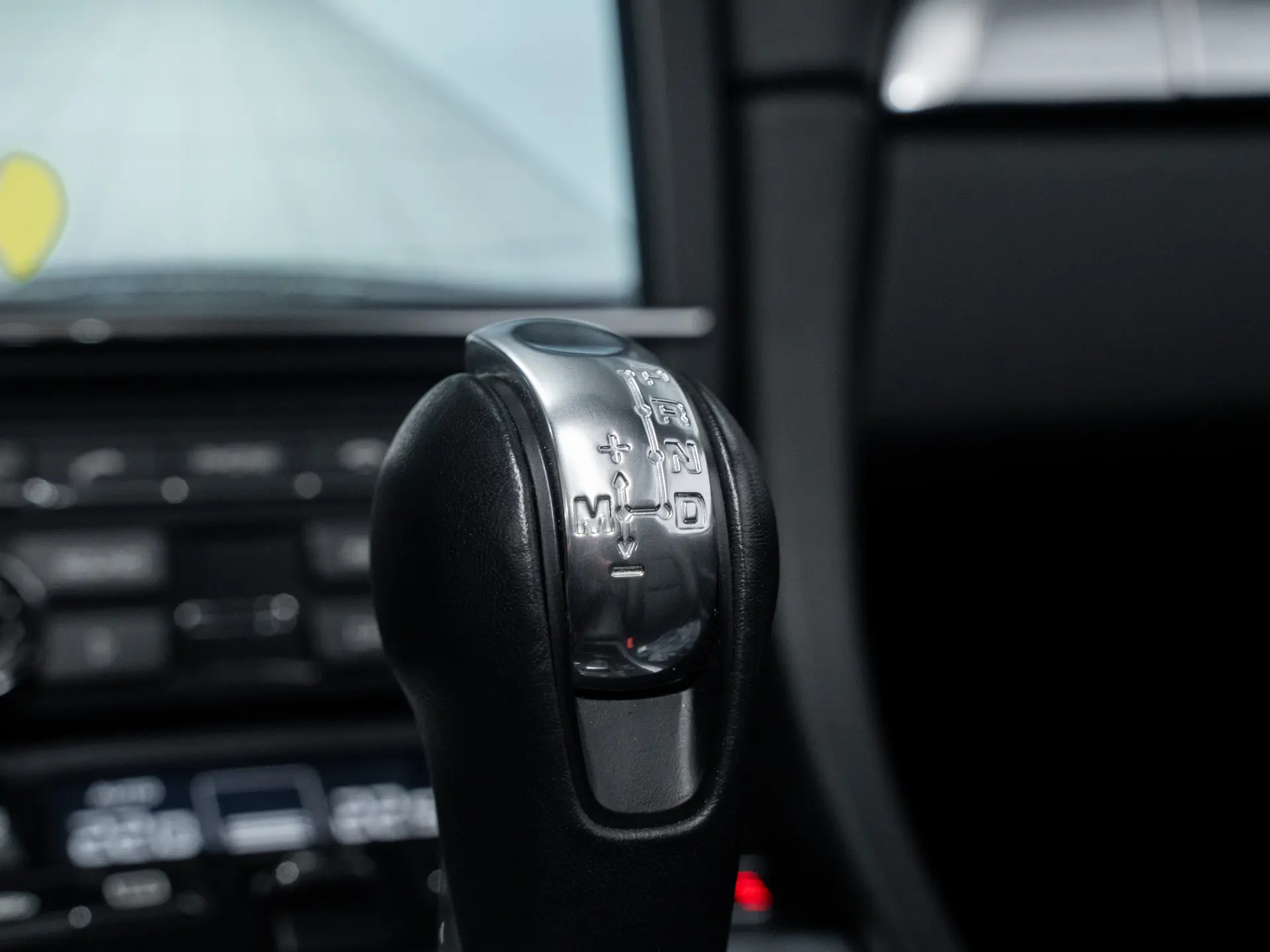 911 Carrera Cabriolet Black Edition