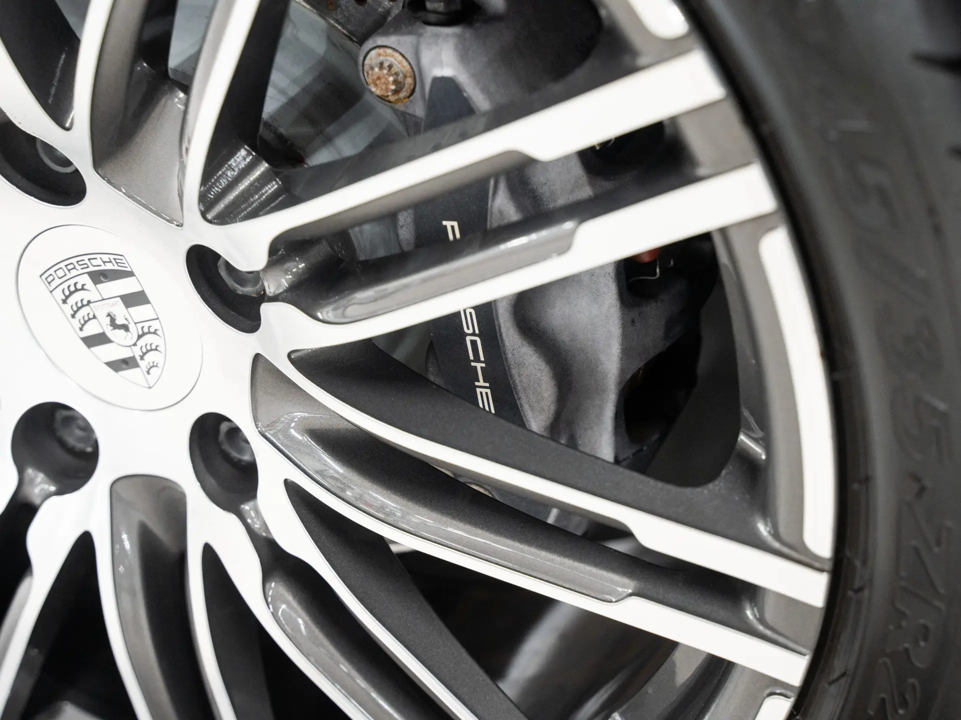 911 Carrera Cabriolet Black Edition