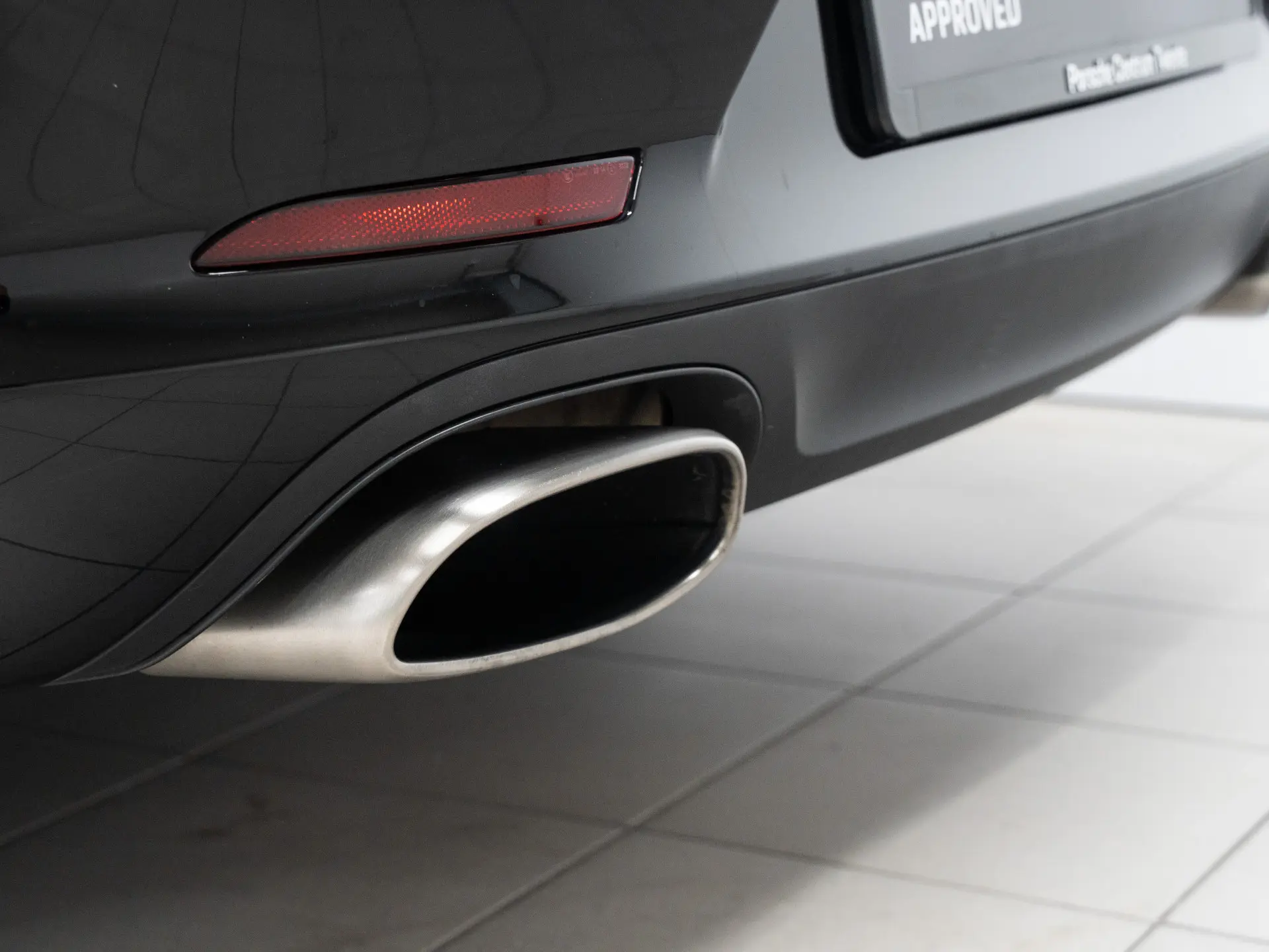 911 Carrera Cabriolet Black Edition