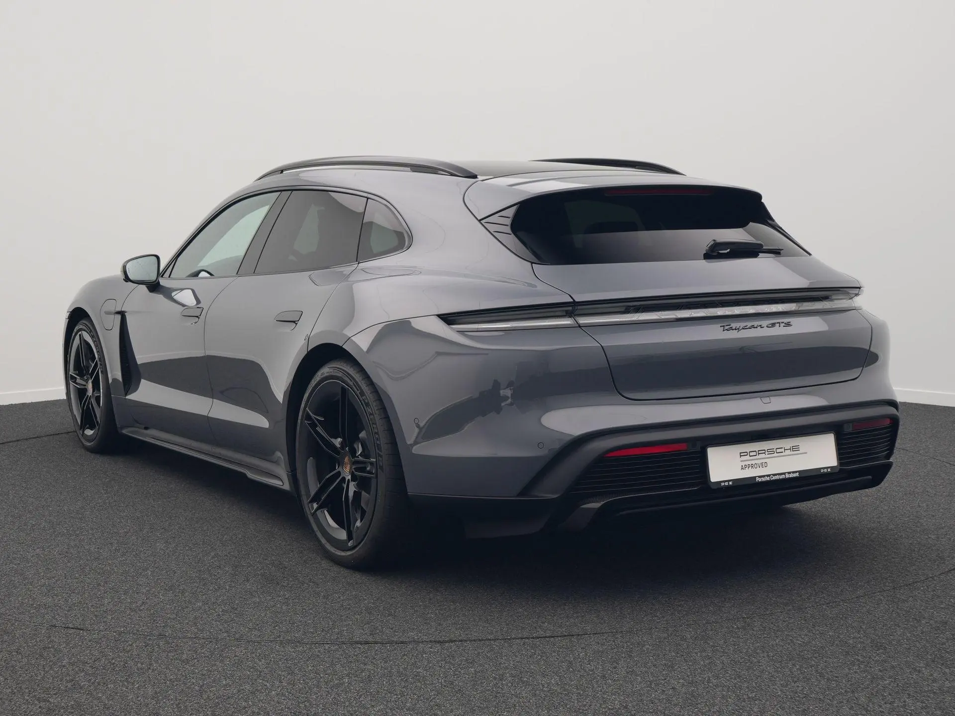Taycan GTS Sport Turismo