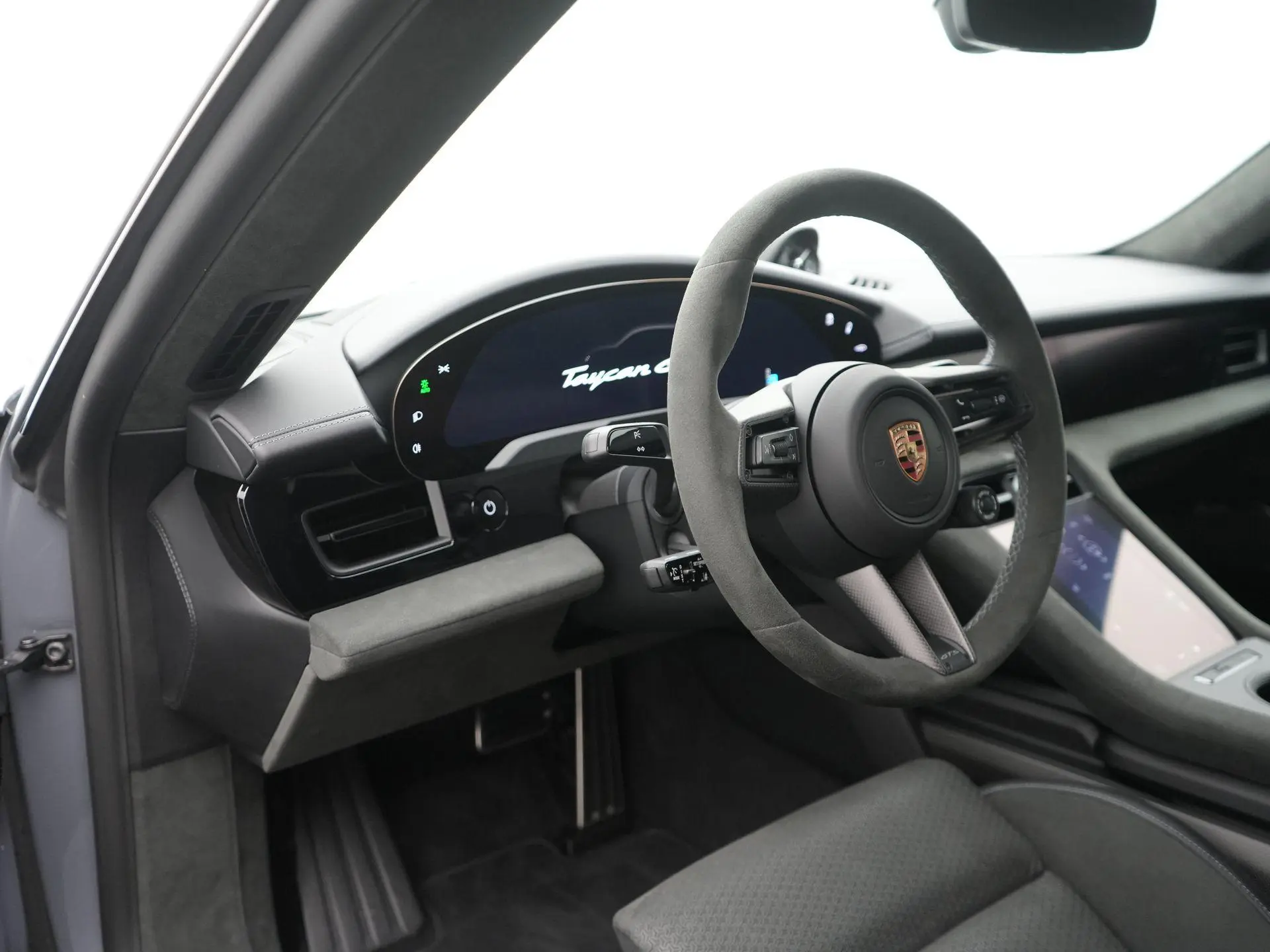 Taycan GTS Sport Turismo