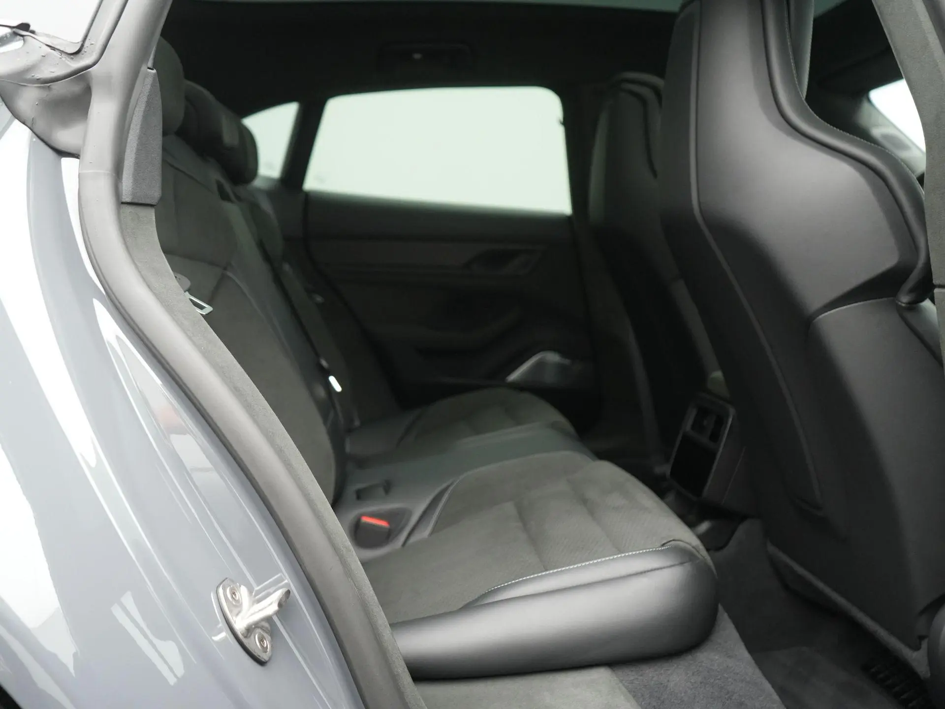 Taycan GTS Sport Turismo