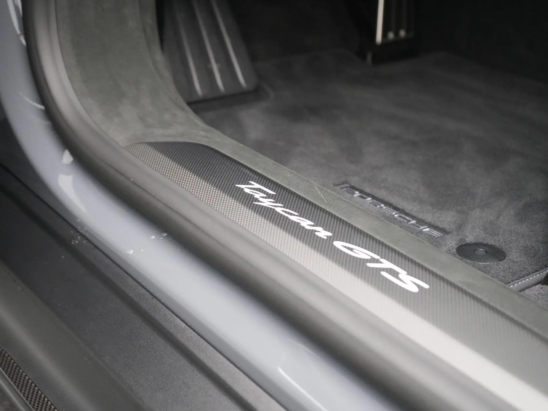 Taycan GTS Sport Turismo
