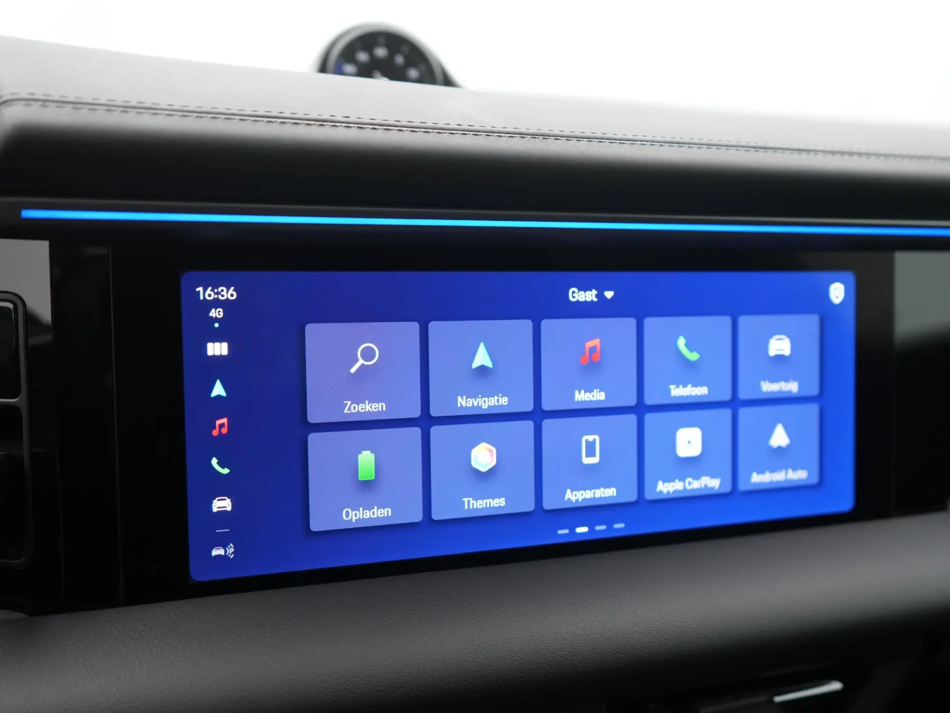 Macan 4