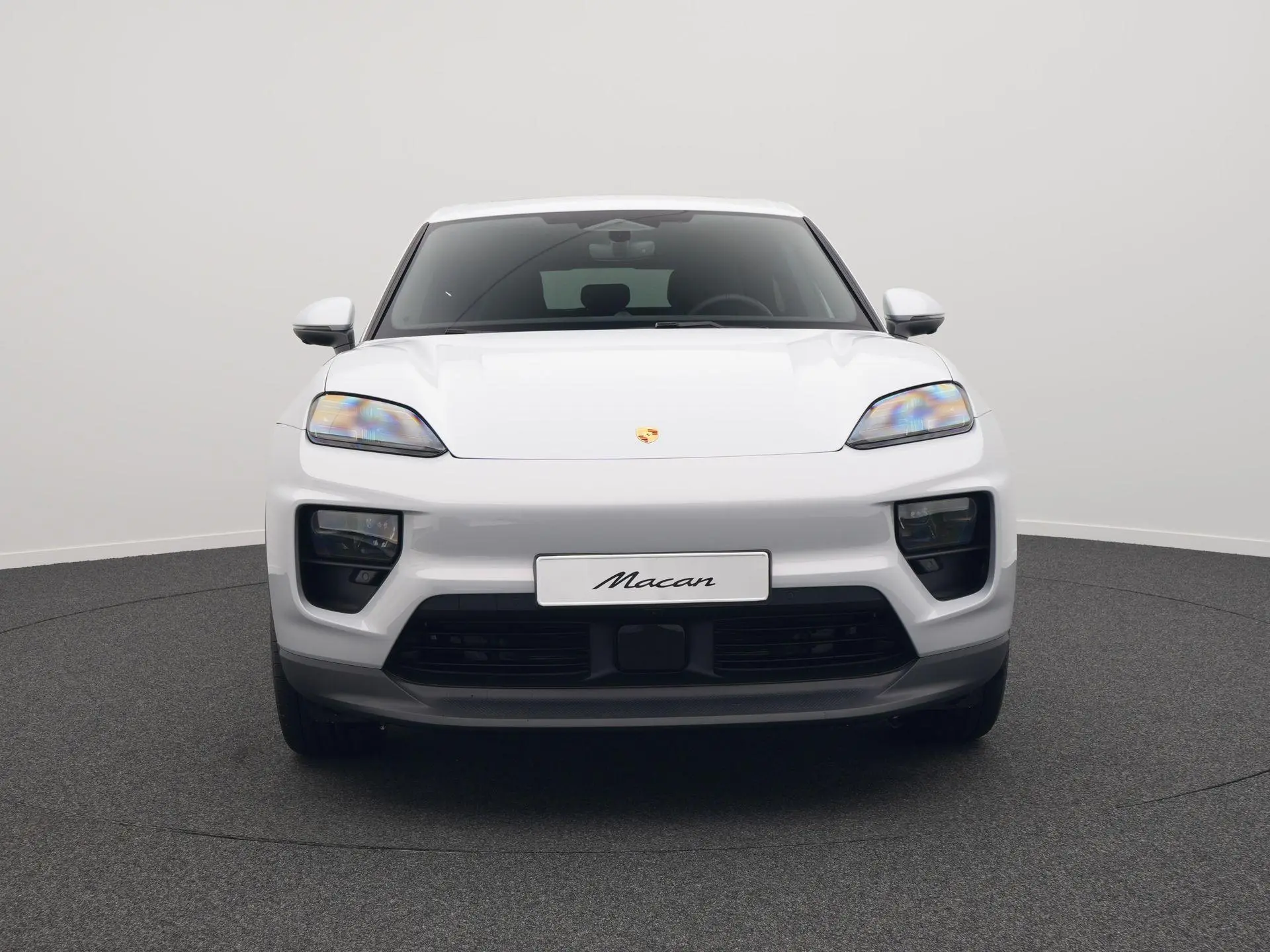 Macan 4