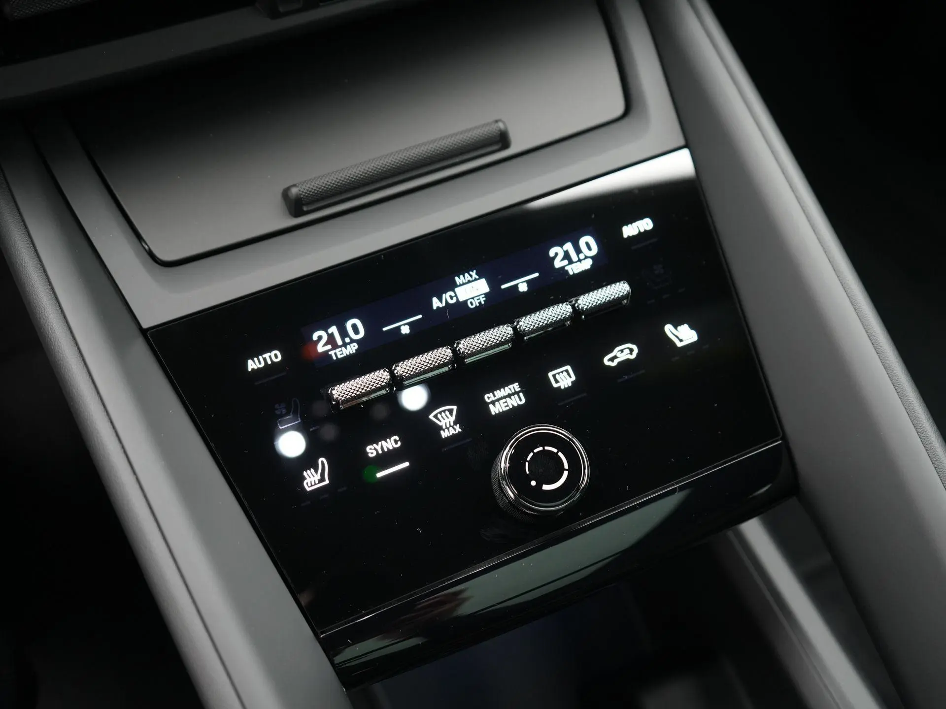 Macan 4