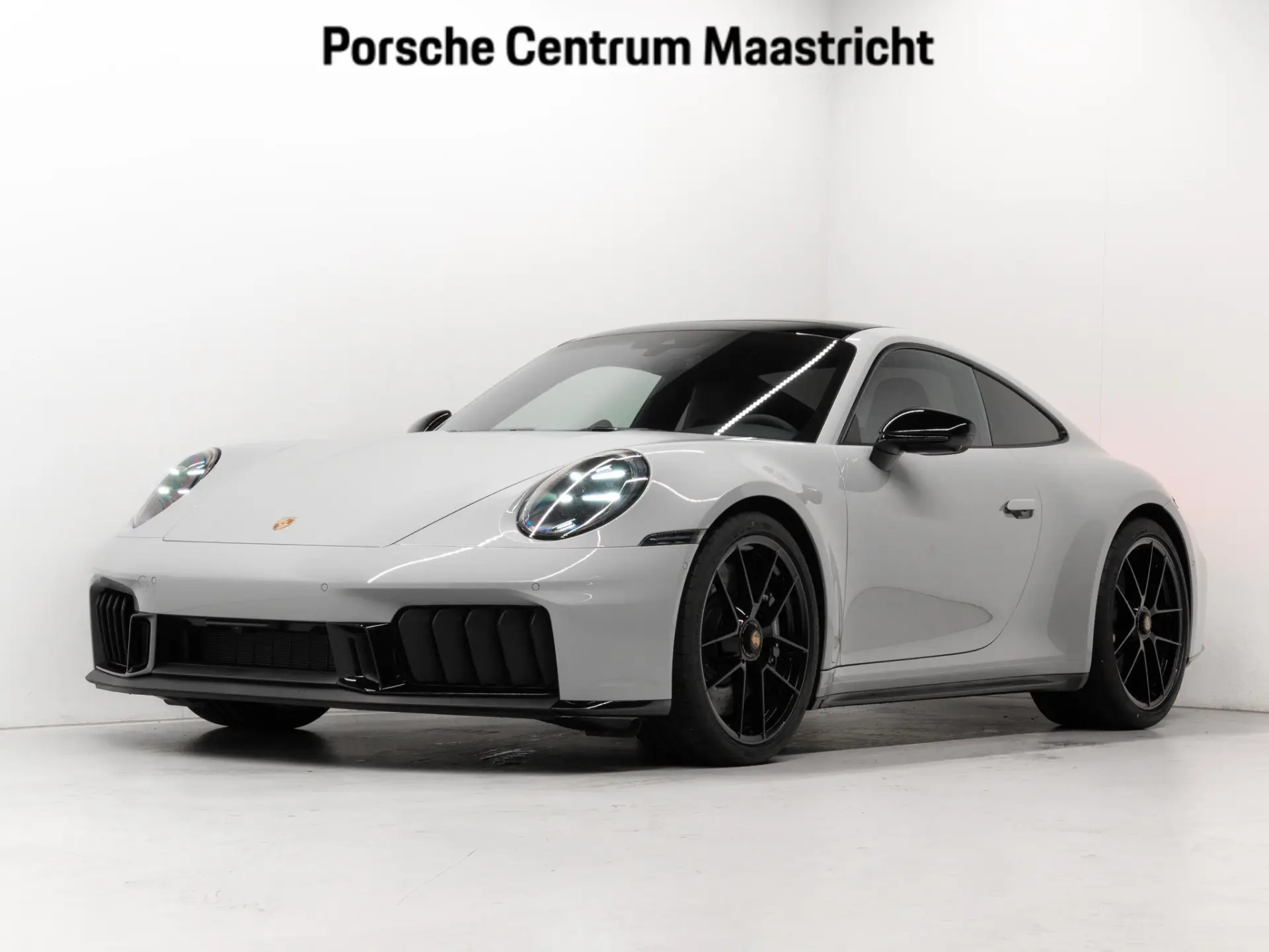 911 Carrera GTS - Paint to Sample
