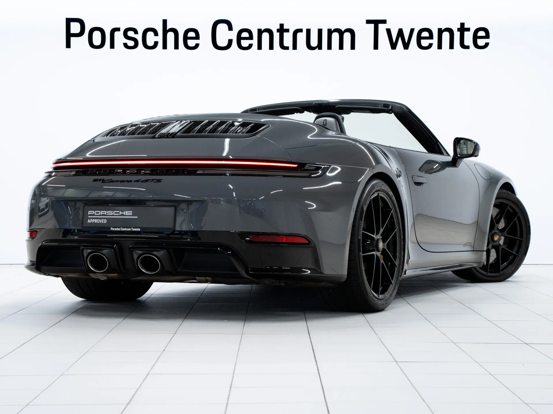 911 Carrera 4 GTS Cabriolet