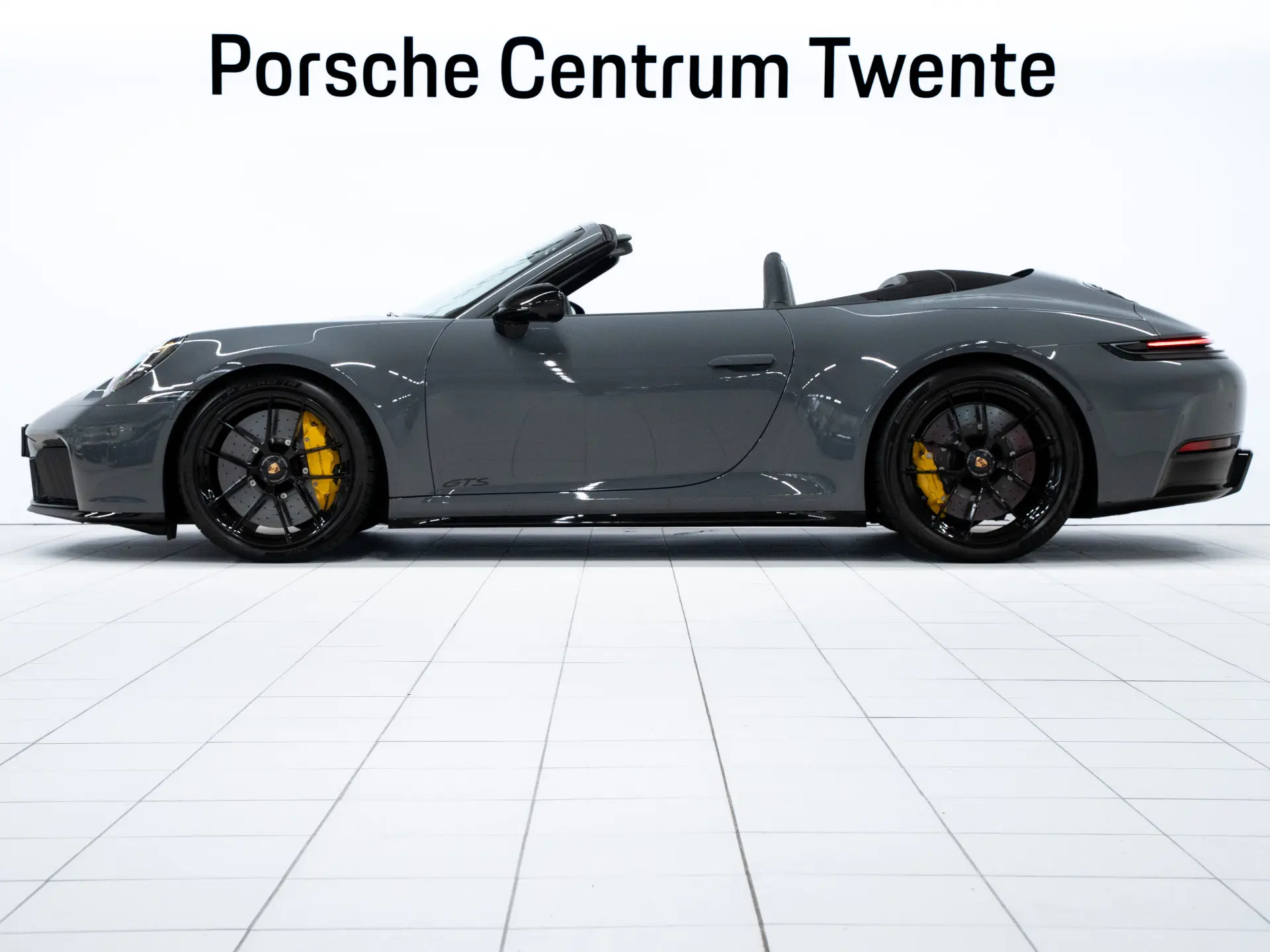 911 Carrera 4 GTS Cabriolet
