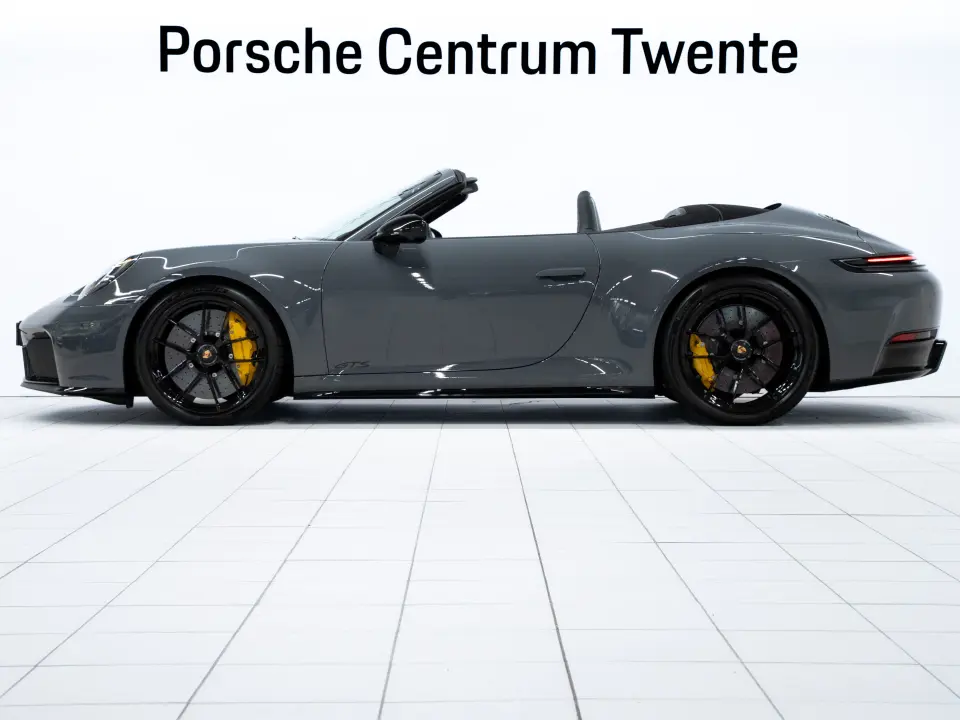 911 Carrera 4 GTS Cabriolet