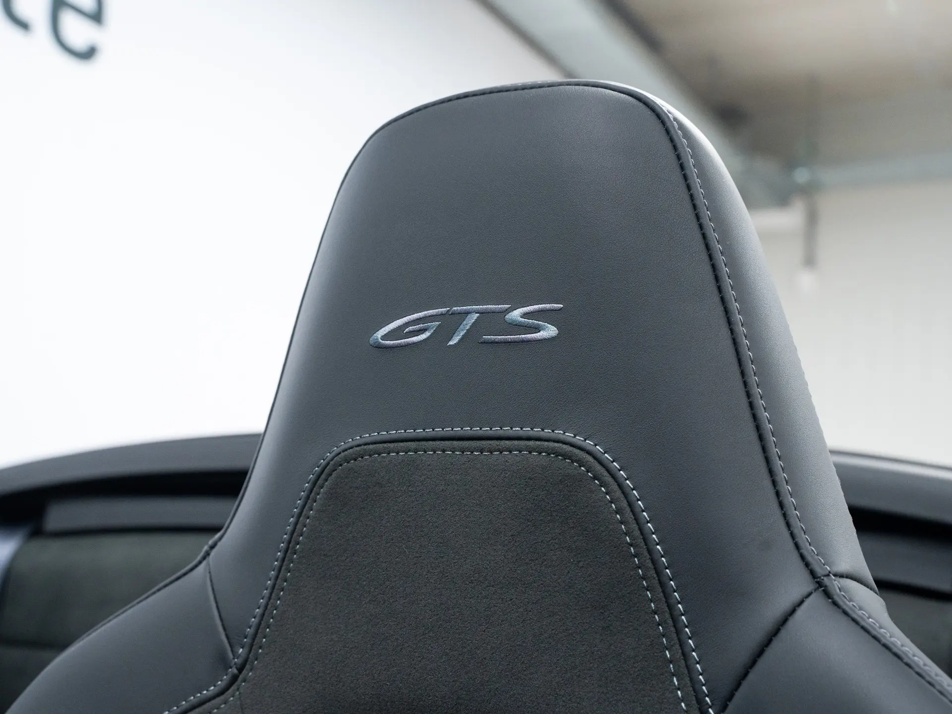 911 Carrera 4 GTS Cabriolet