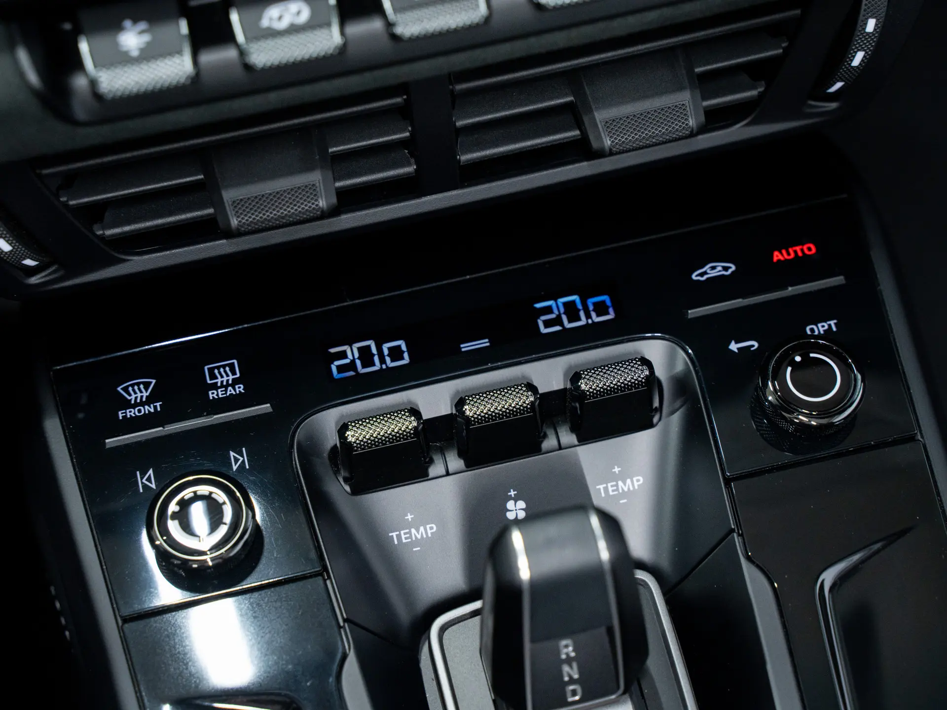 911 Carrera 4 GTS Cabriolet