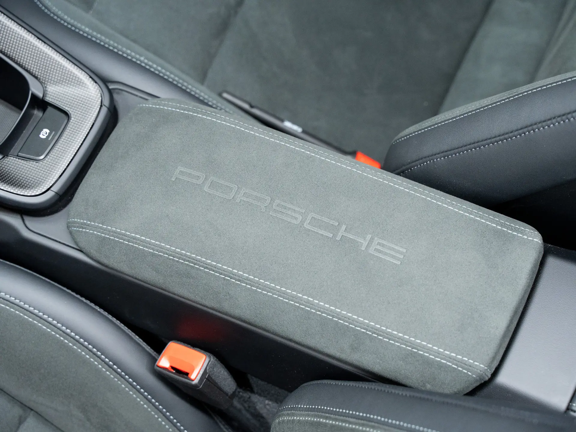 911 Carrera 4 GTS Cabriolet