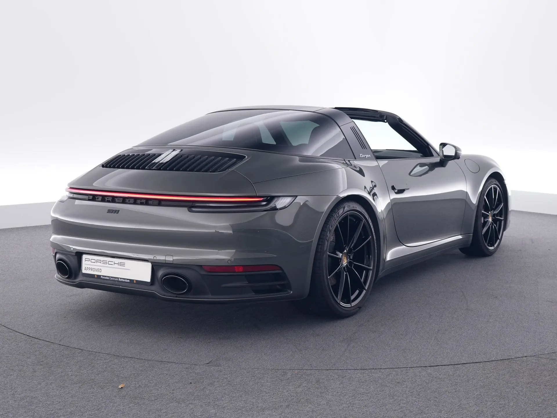 911 Targa 4
