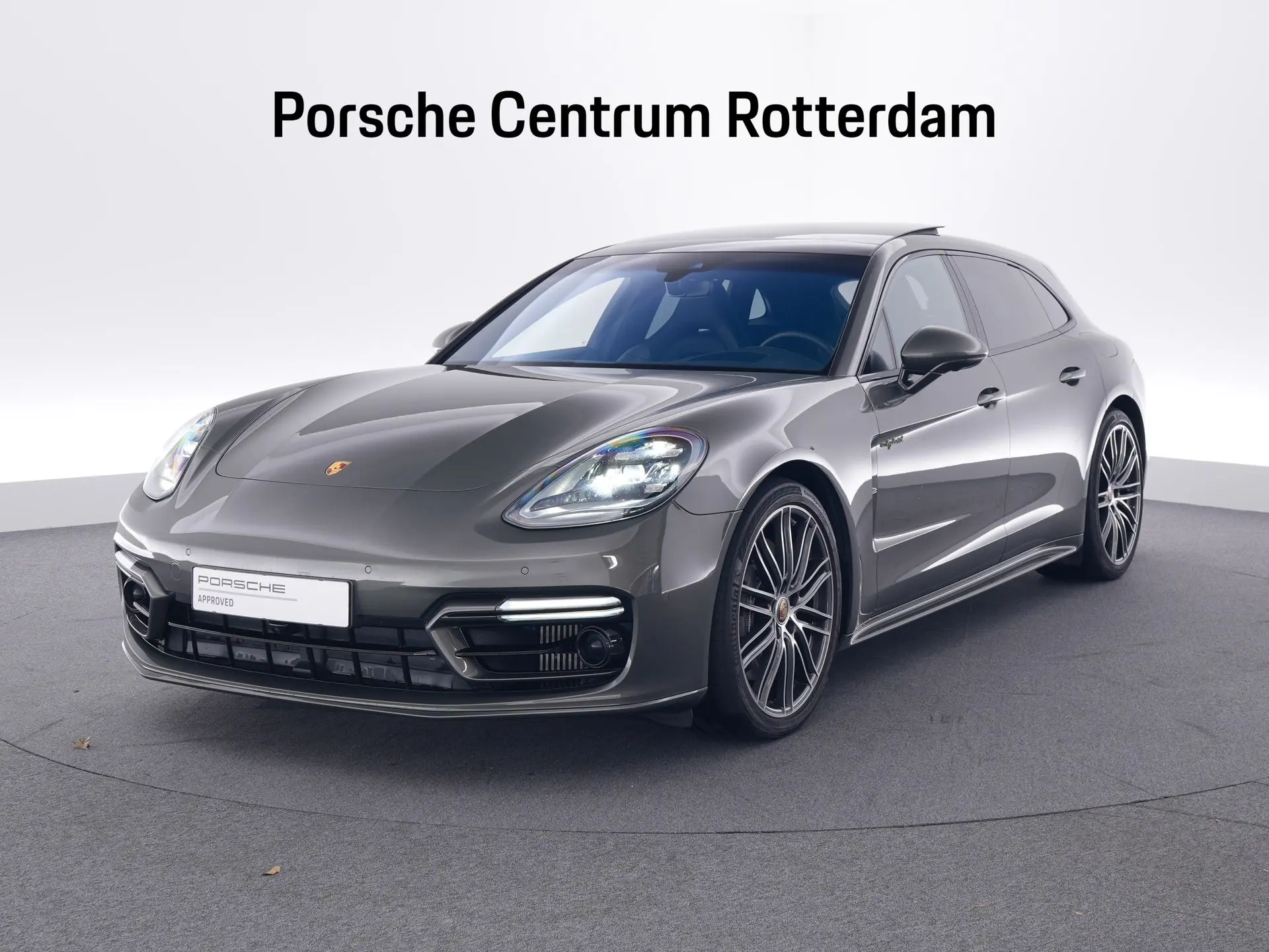 Panamera 4 E-Hybrid Sport Turismo Platinum Edition