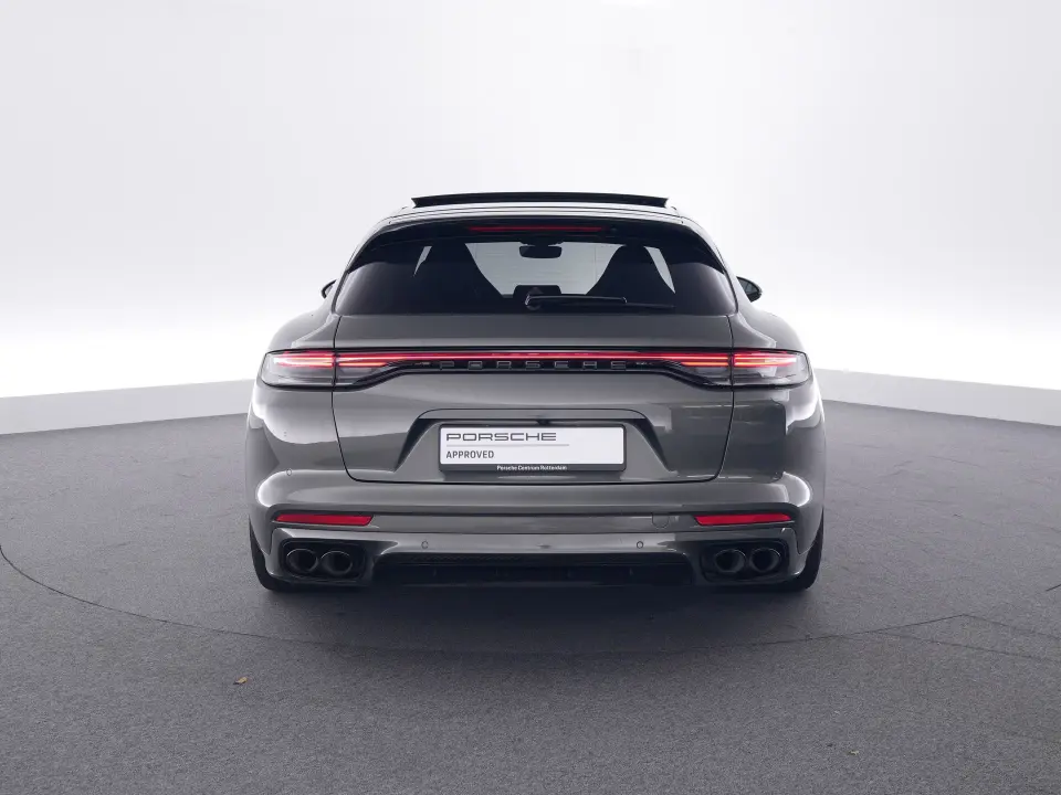 Panamera 4 E-Hybrid Sport Turismo Platinum Edition