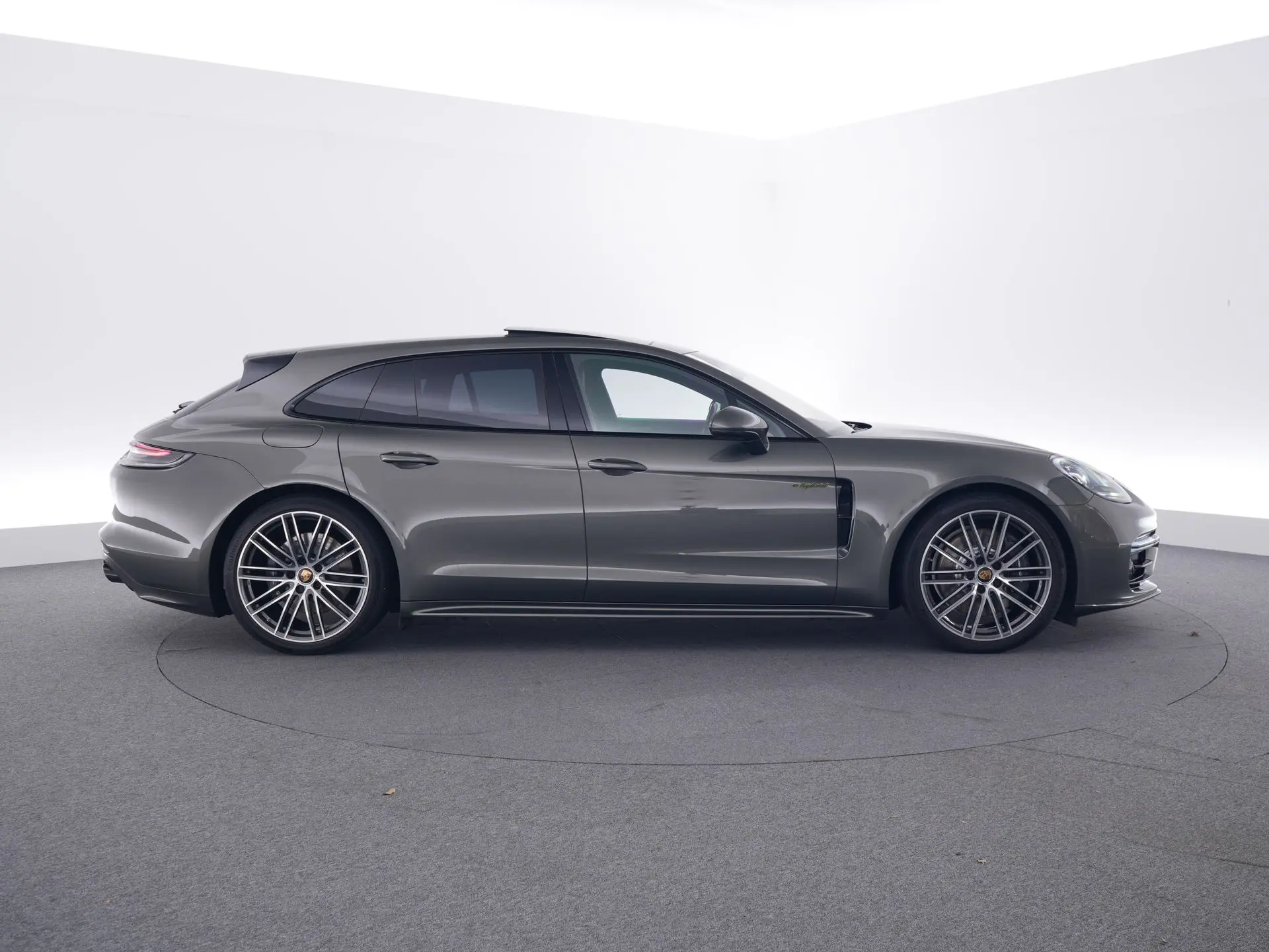 Panamera 4 E-Hybrid Sport Turismo Platinum Edition