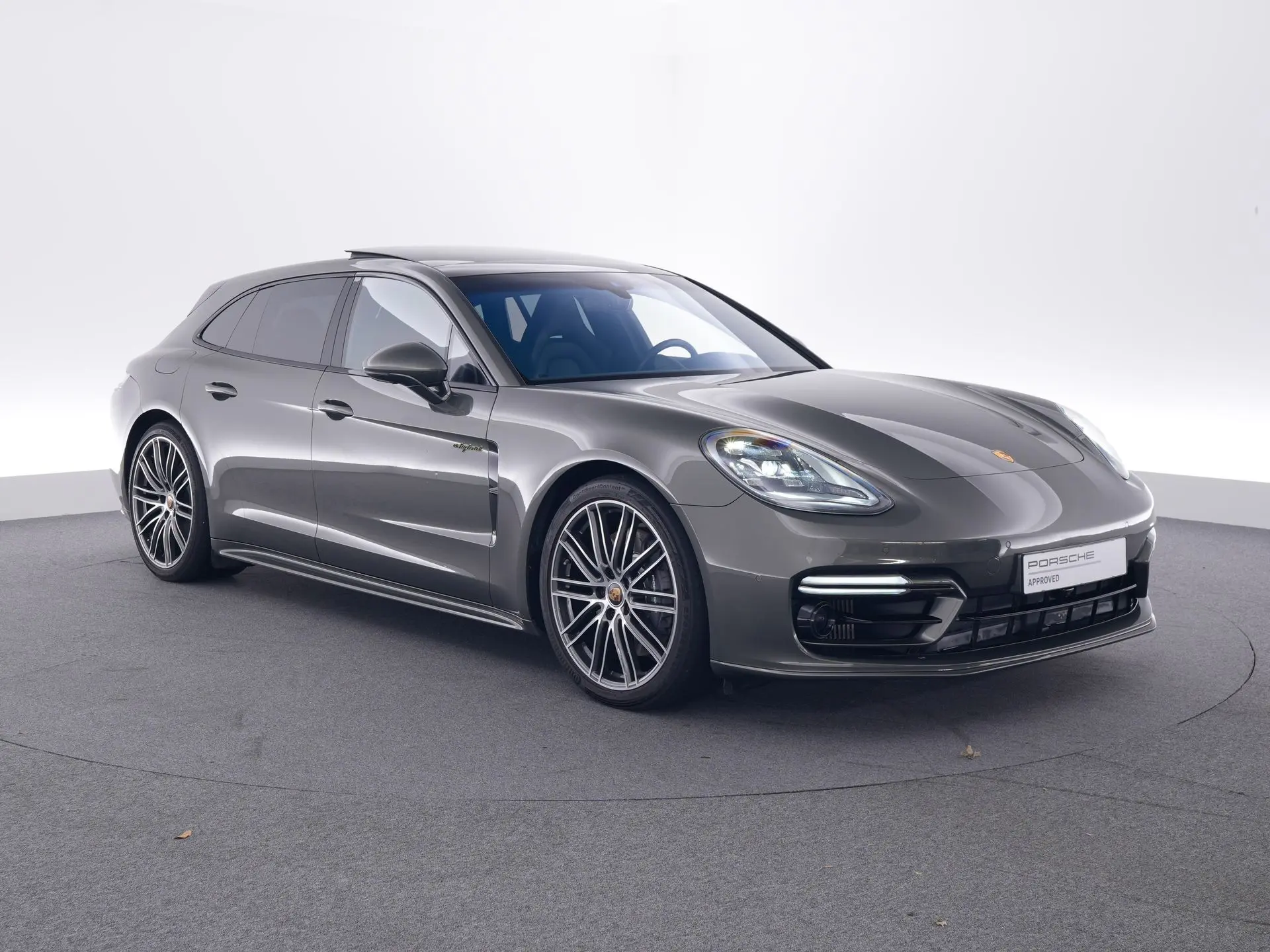 Panamera 4 E-Hybrid Sport Turismo Platinum Edition