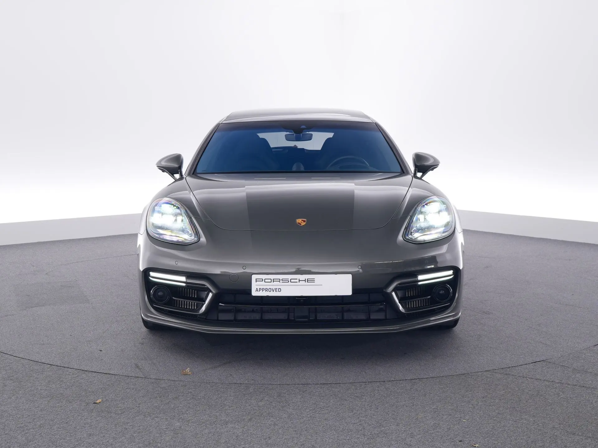 Panamera 4 E-Hybrid Sport Turismo Platinum Edition