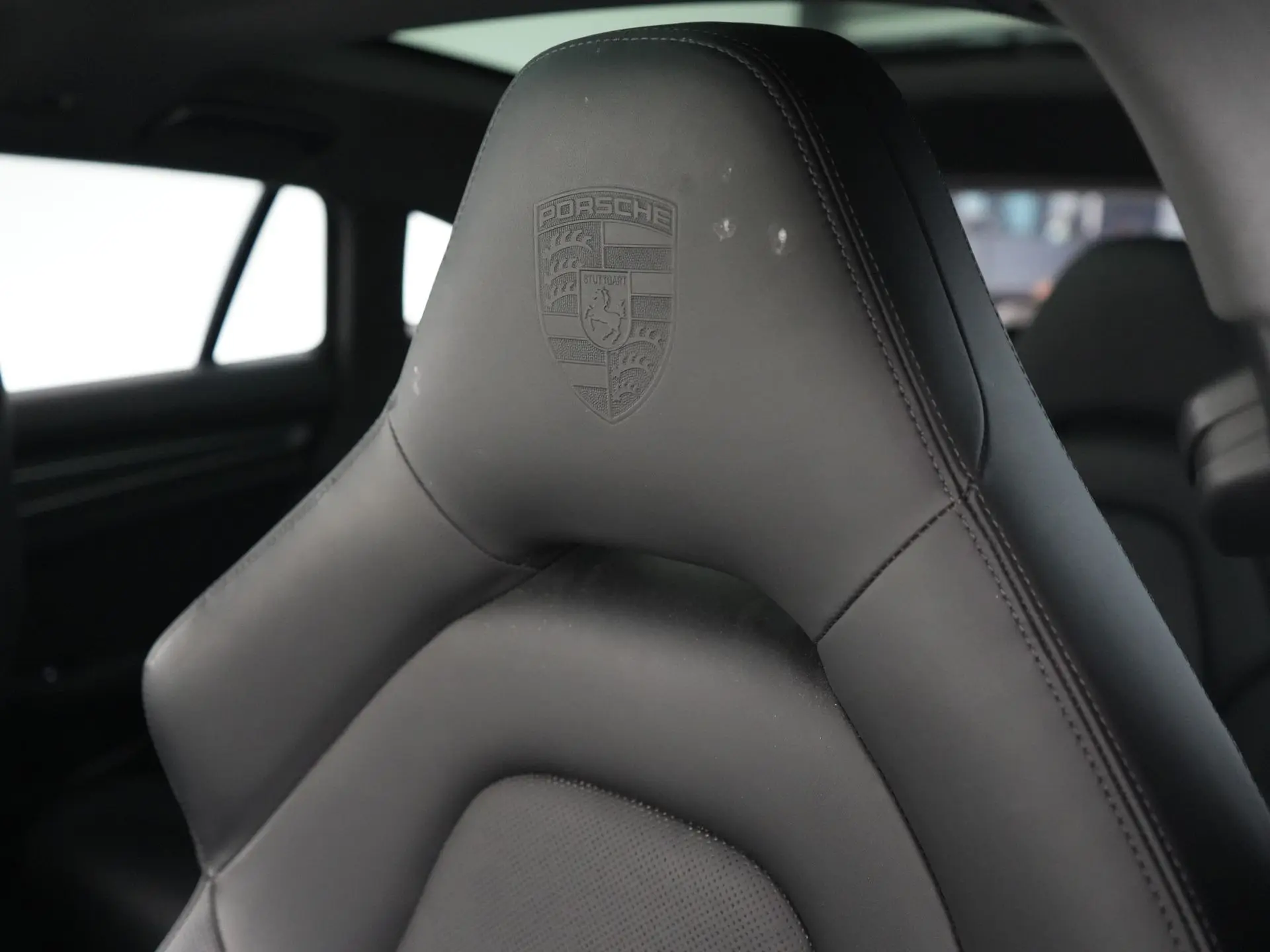 Panamera 4 E-Hybrid Sport Turismo Platinum Edition