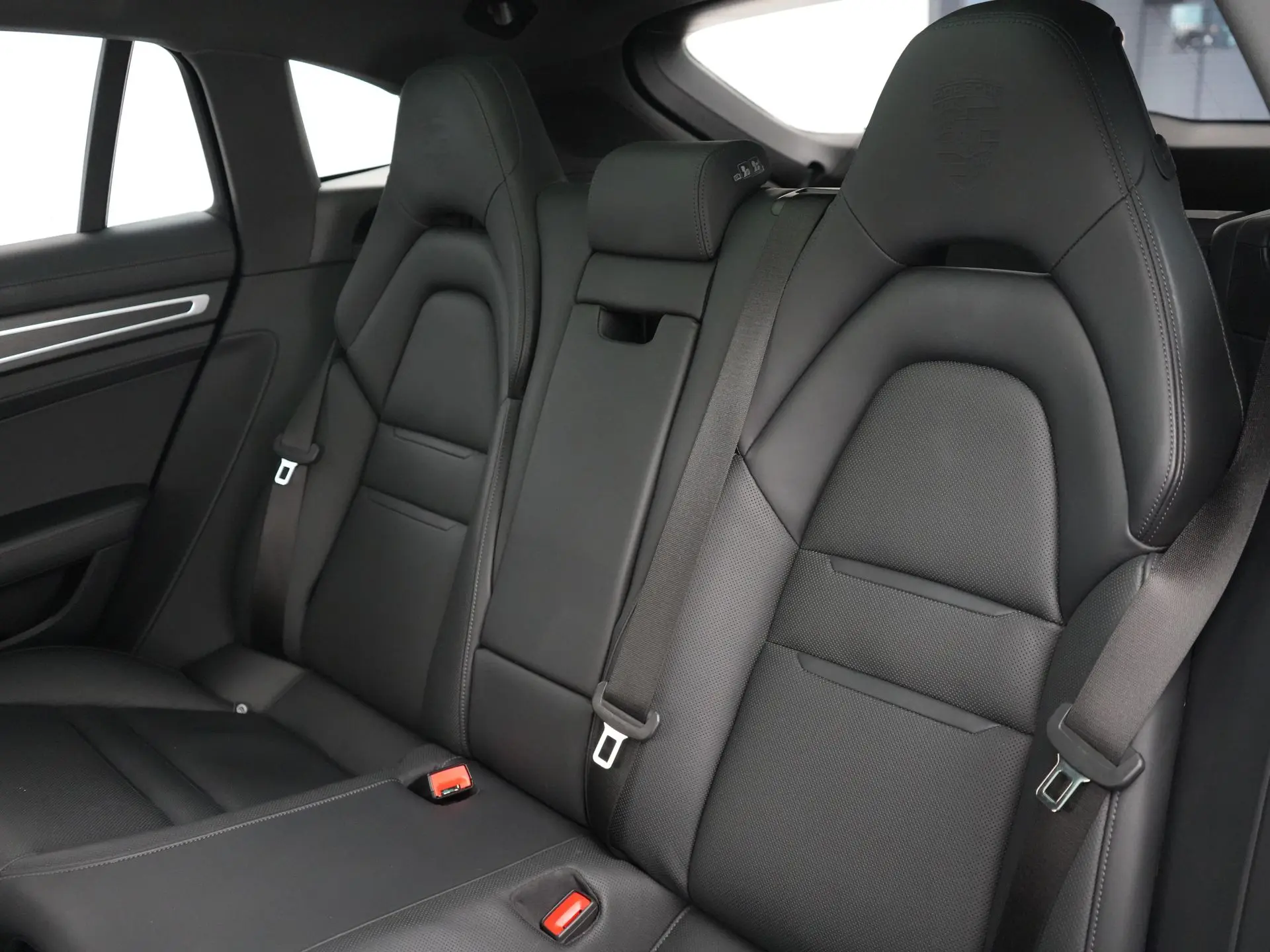 Panamera 4 E-Hybrid Sport Turismo Platinum Edition