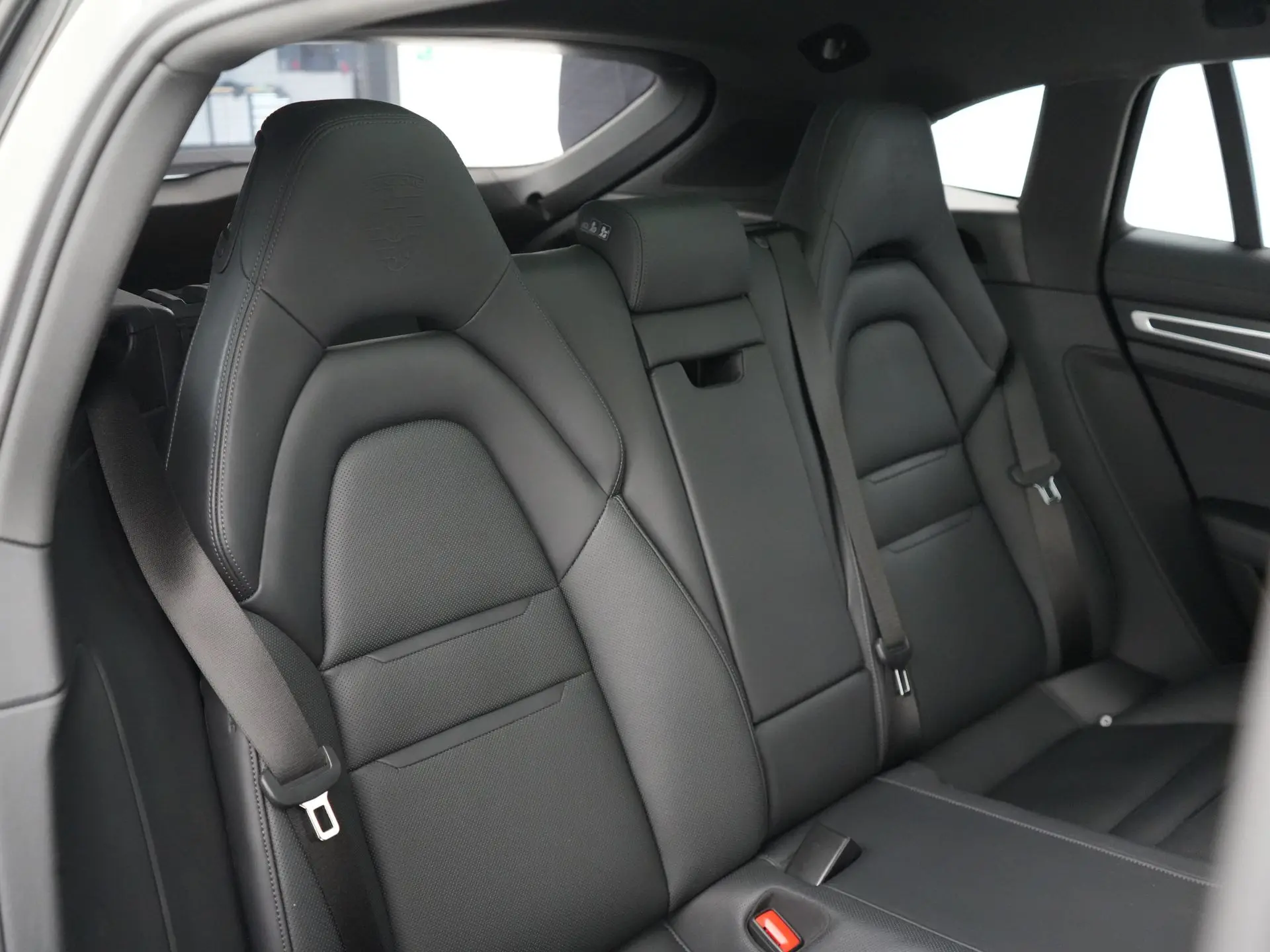 Panamera 4 E-Hybrid Sport Turismo Platinum Edition