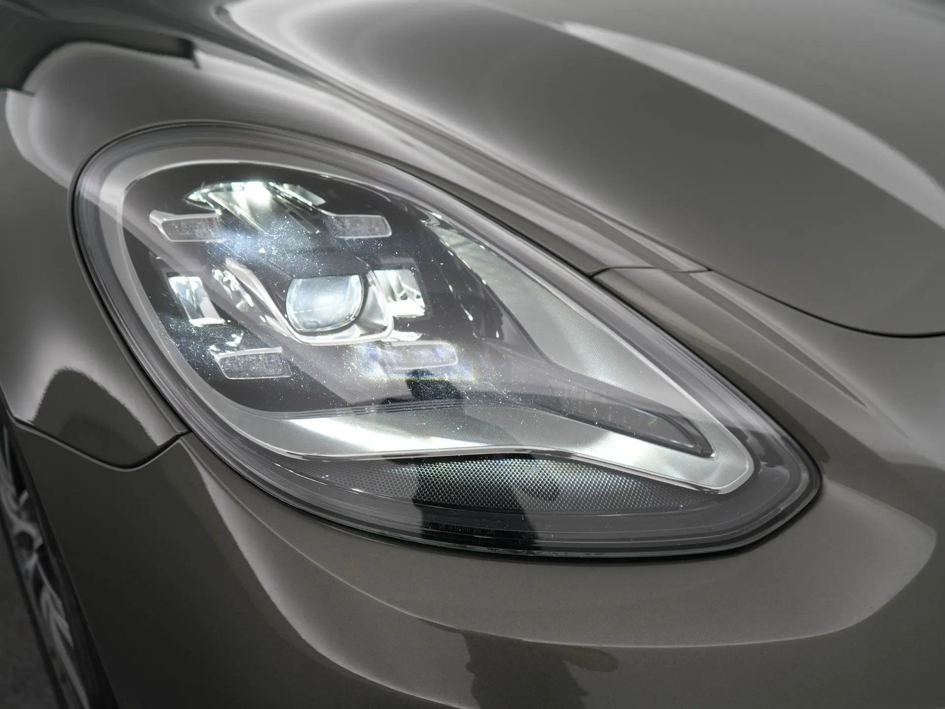 Panamera 4 E-Hybrid Sport Turismo Platinum Edition