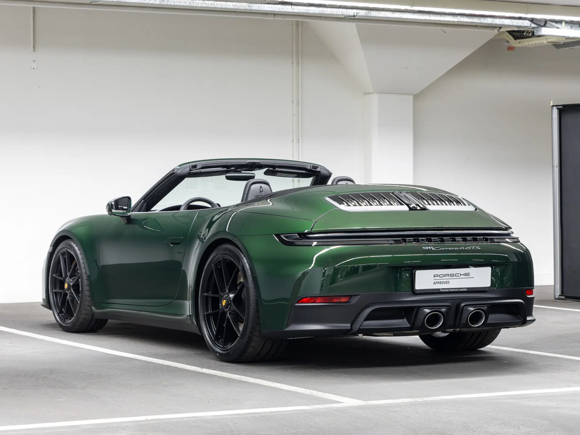 911 Carrera 4 GTS Cabriolet