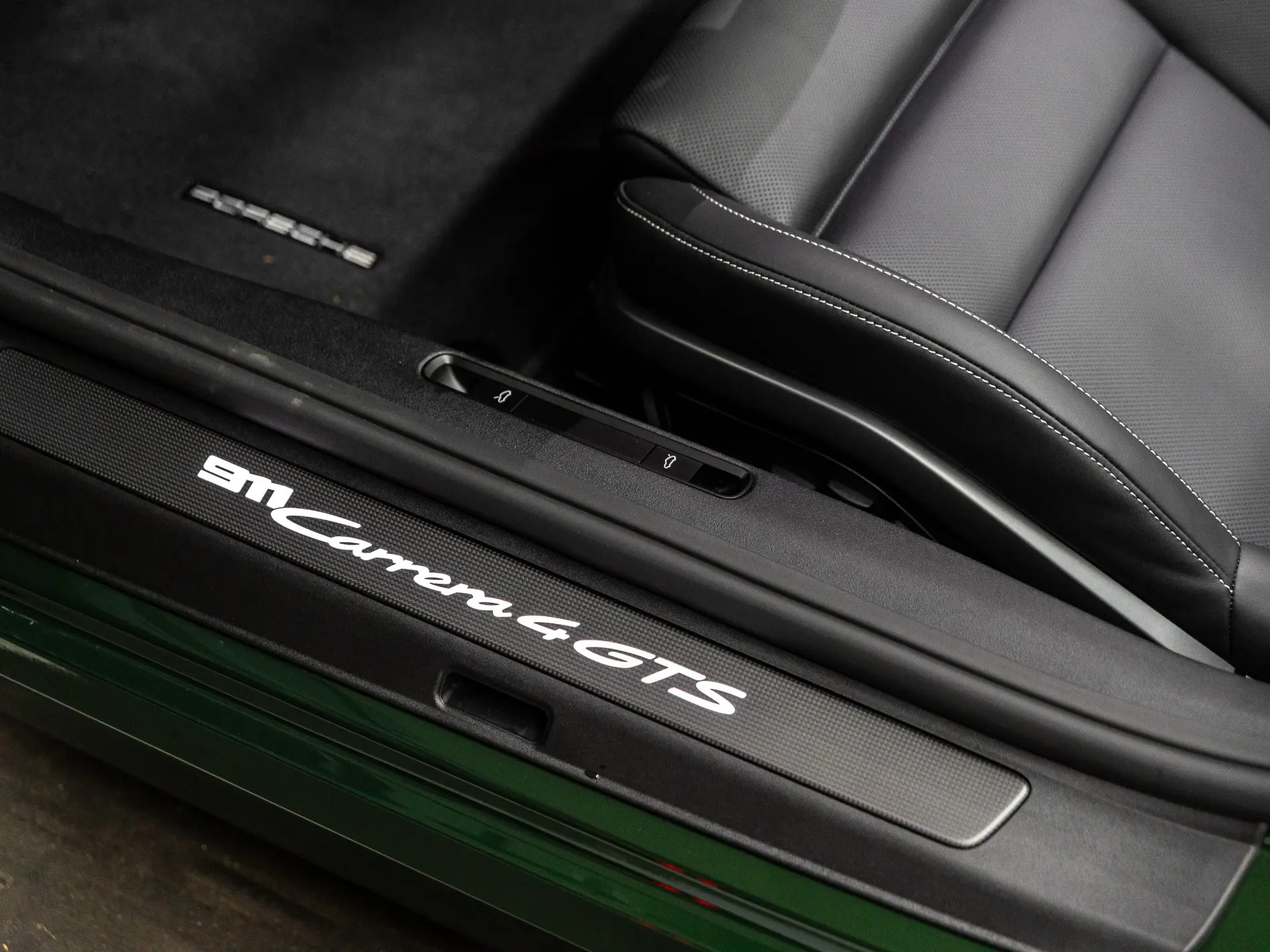 911 Carrera 4 GTS Cabriolet