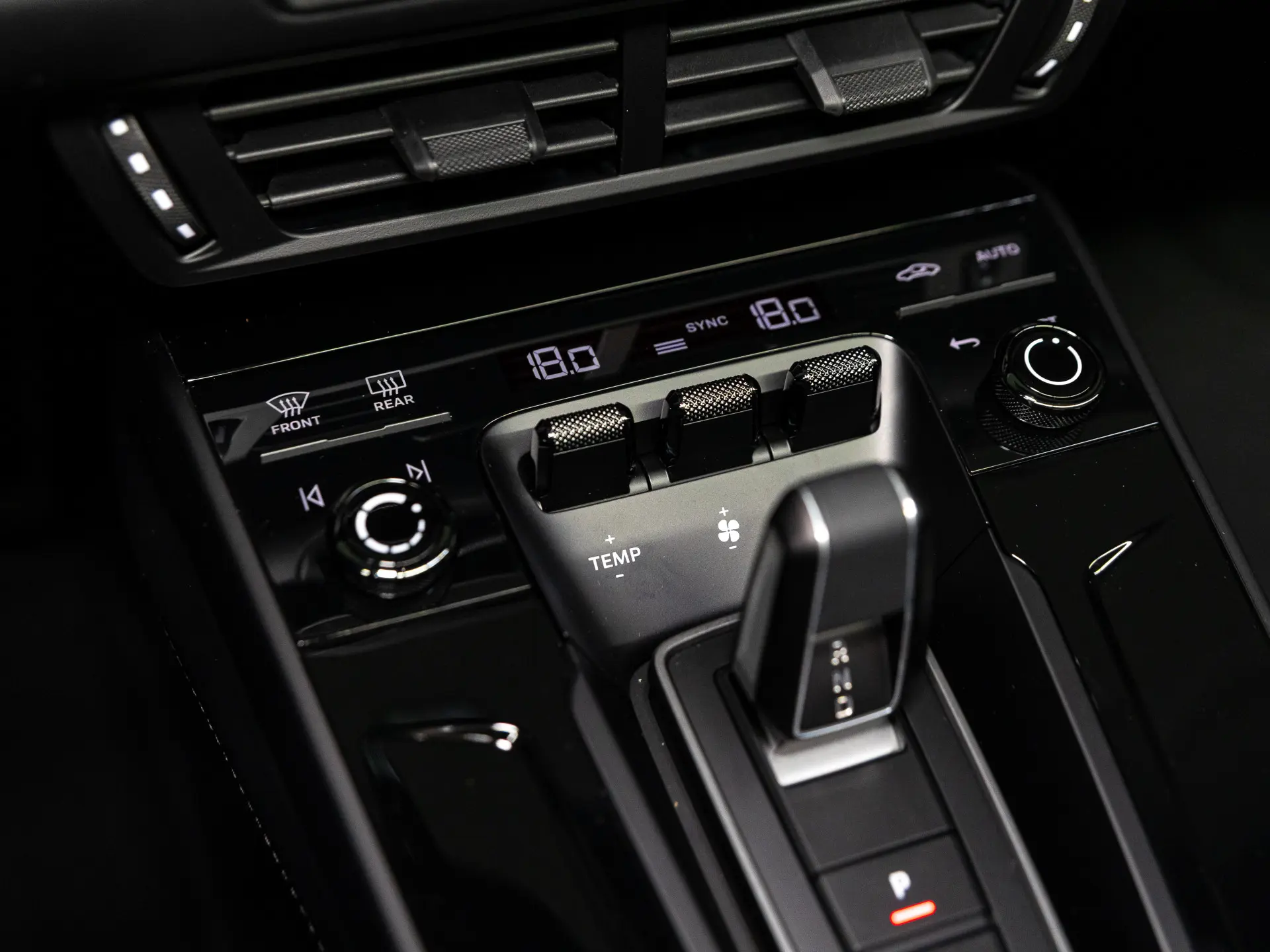 911 Carrera 4 GTS Cabriolet