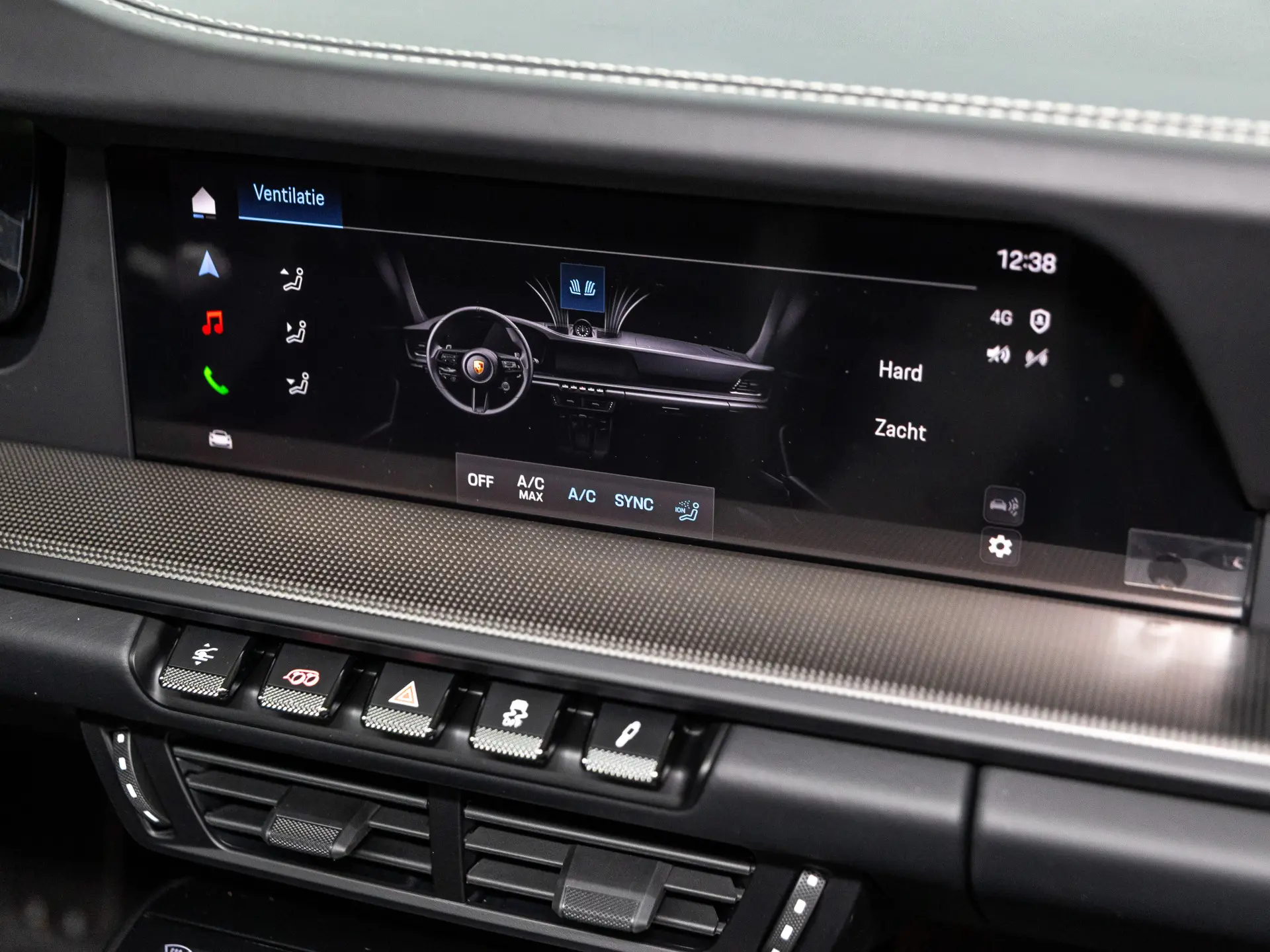 911 Carrera 4 GTS Cabriolet