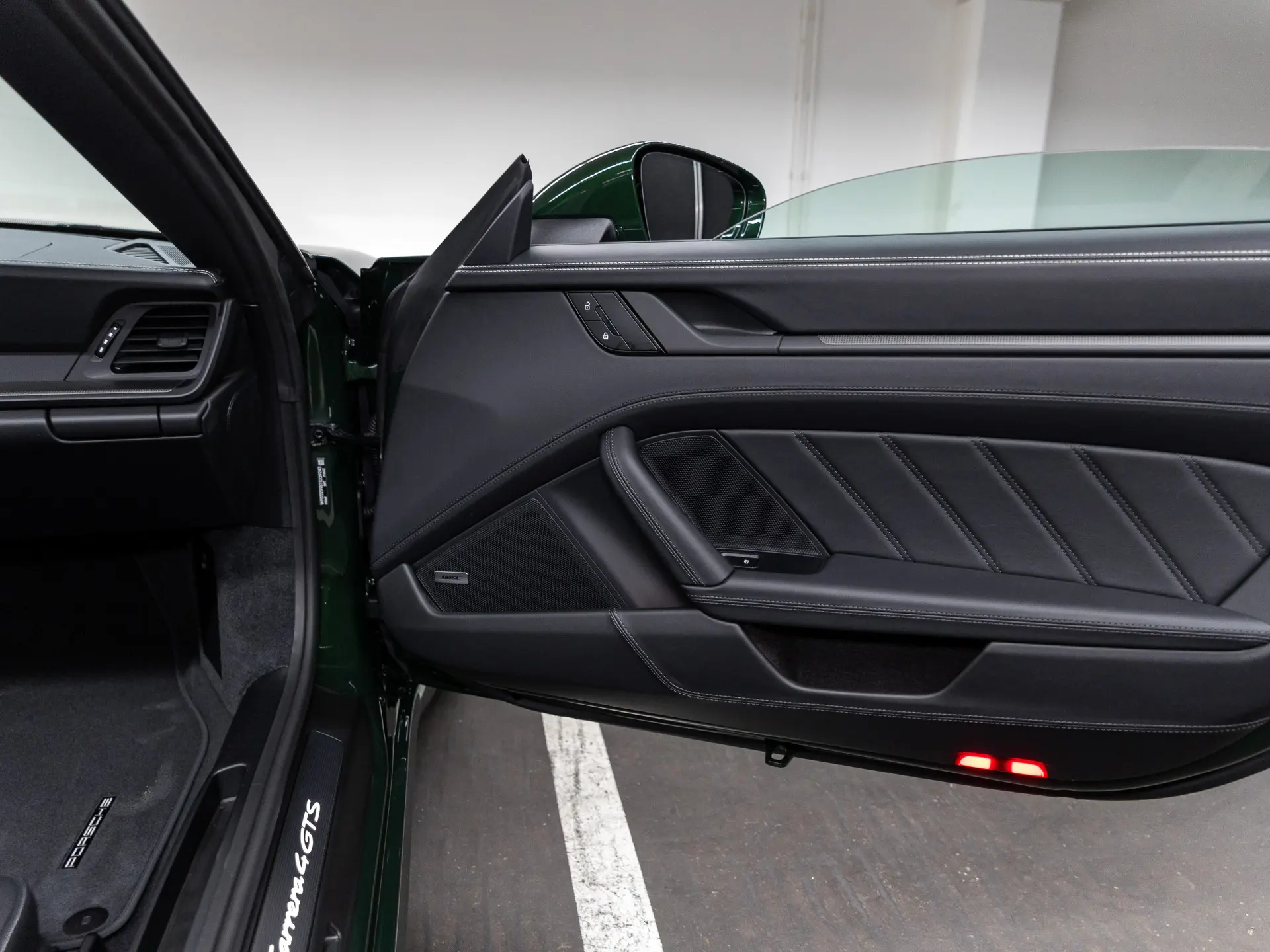 911 Carrera 4 GTS Cabriolet