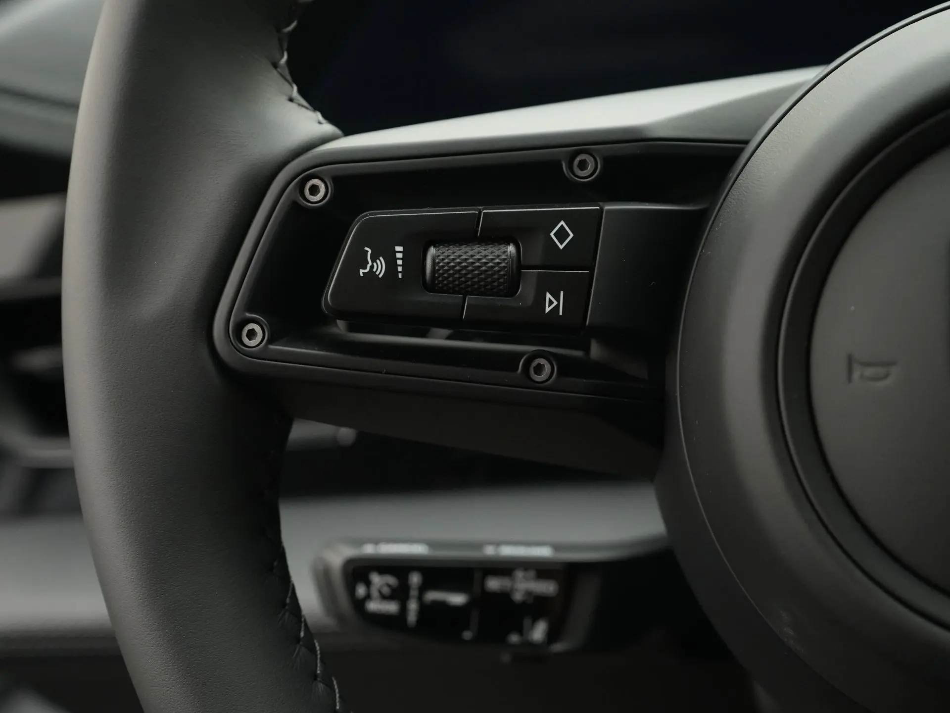 Taycan Sport Turismo Black Edition