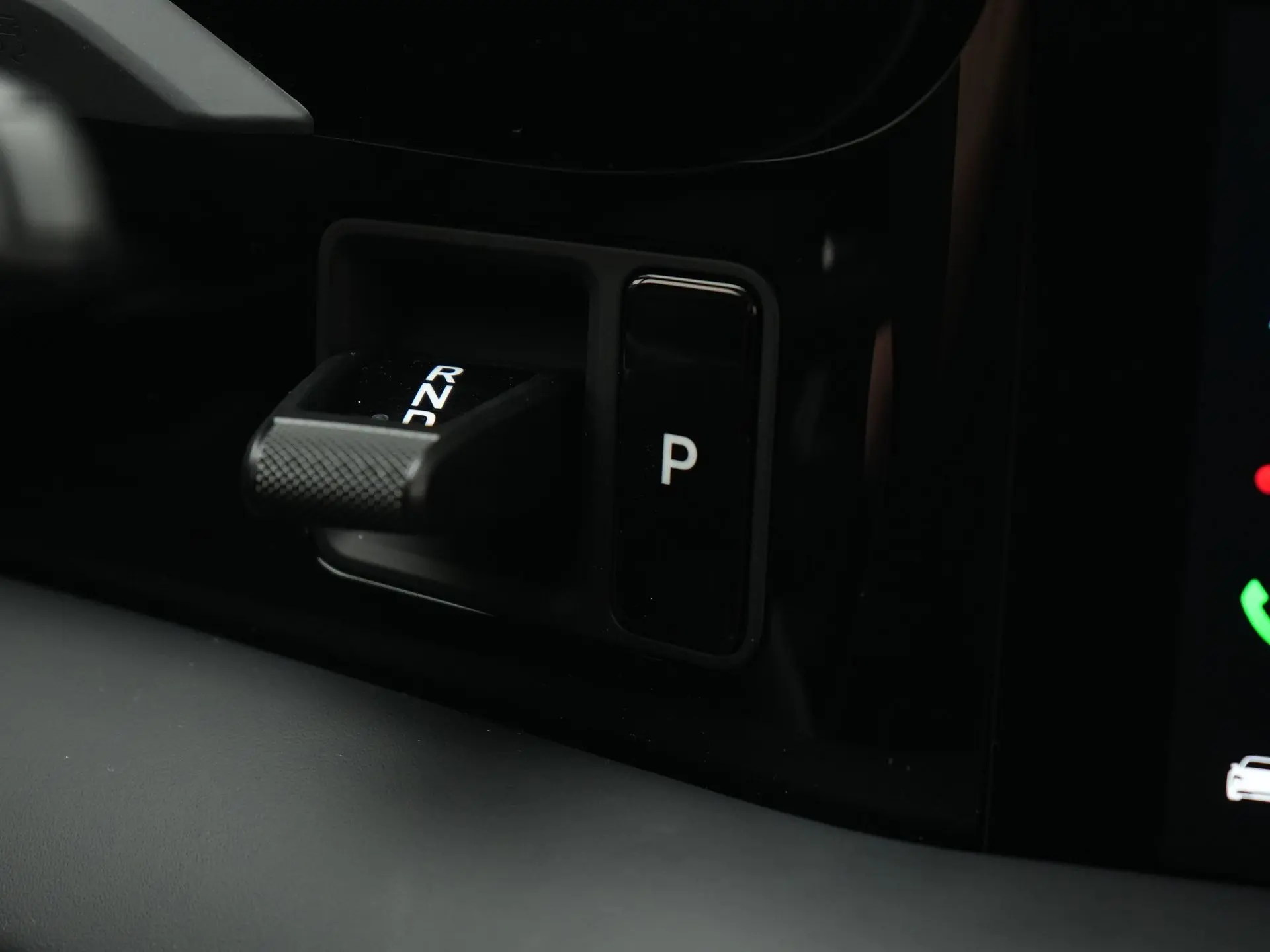 Taycan Sport Turismo Black Edition