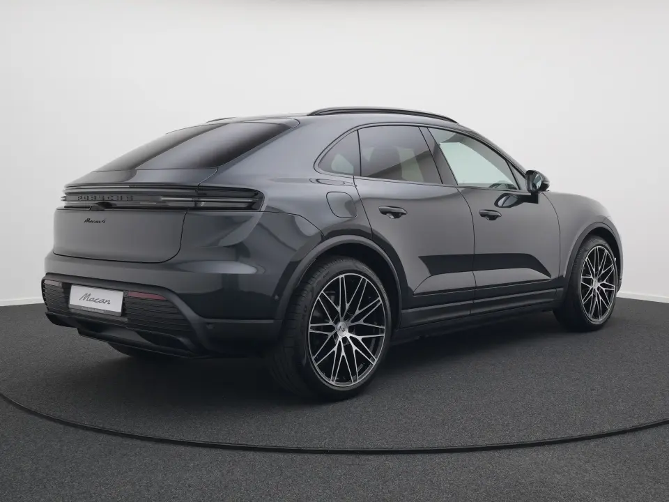 Macan 4