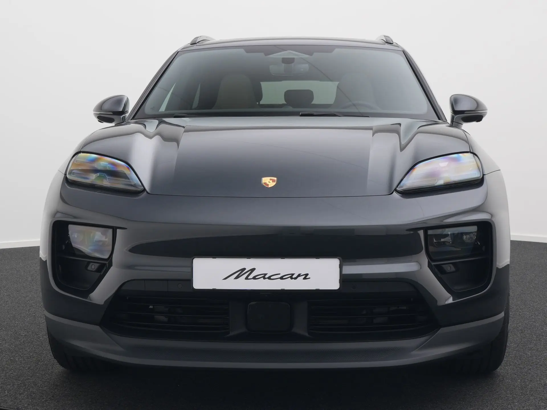 Macan 4