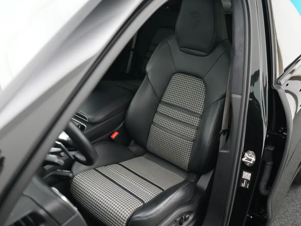 Cayenne E-Hybrid Platinum Edition Coupé