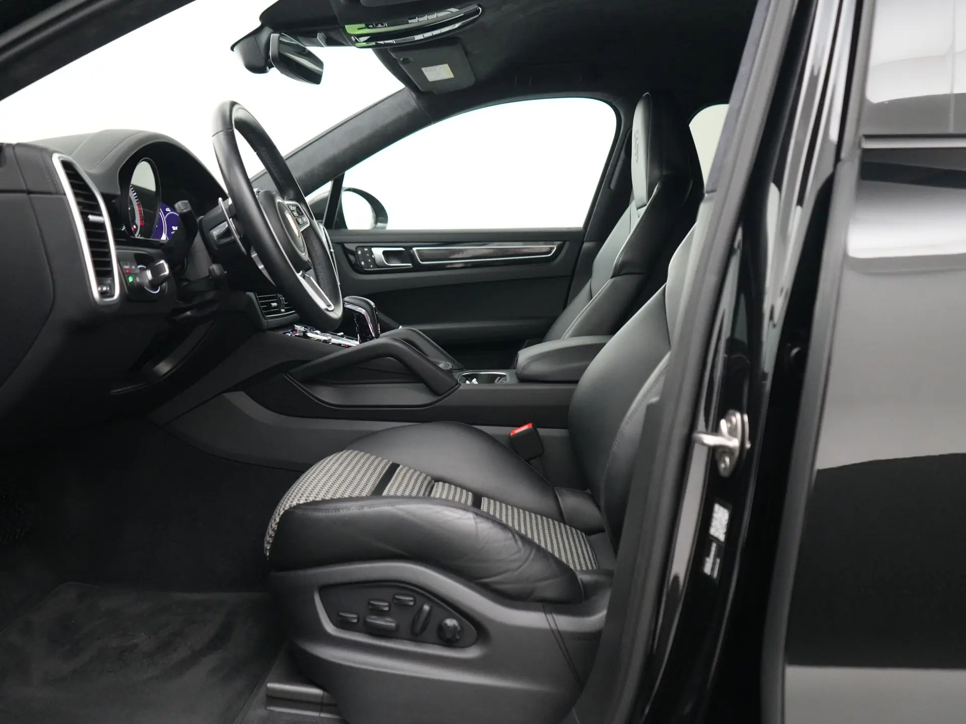 Cayenne E-Hybrid Platinum Edition Coupé